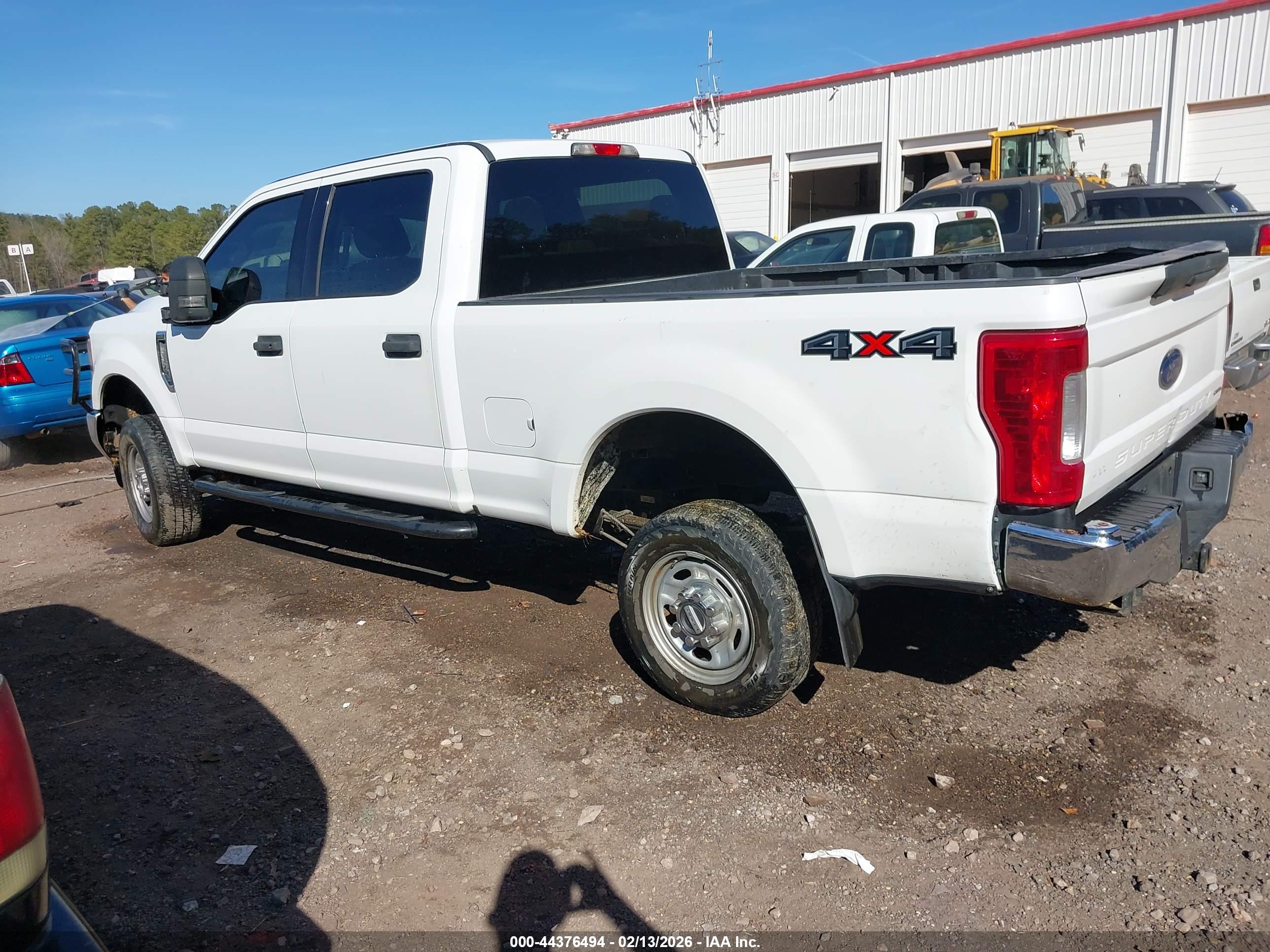 FORD F-250 image 3