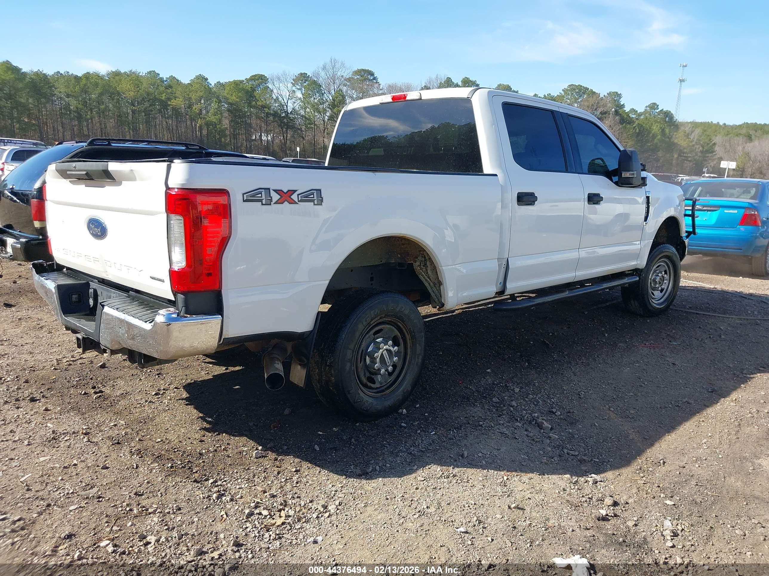 FORD F-250 image 4