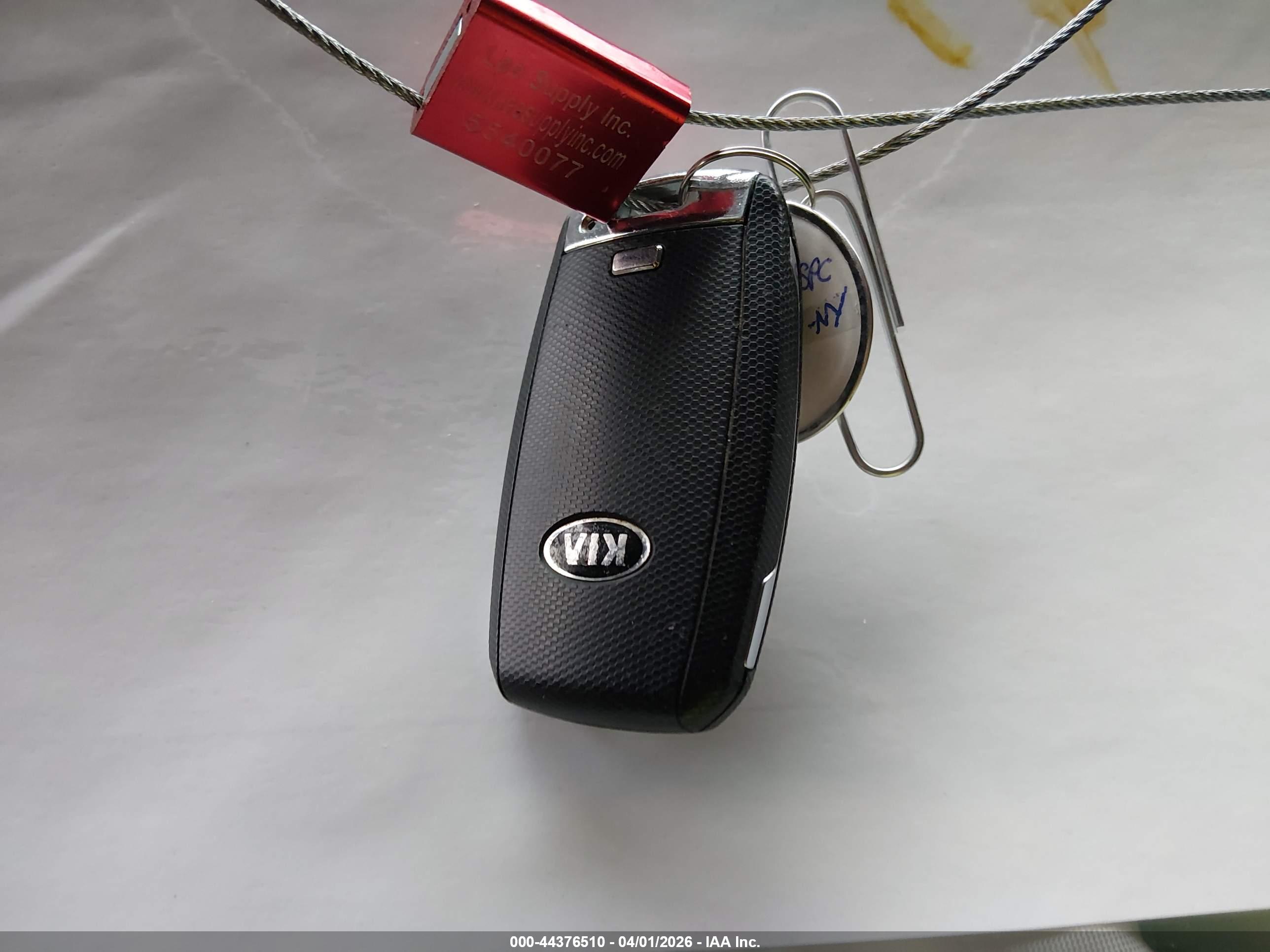 KIA SPORTAGE image 11