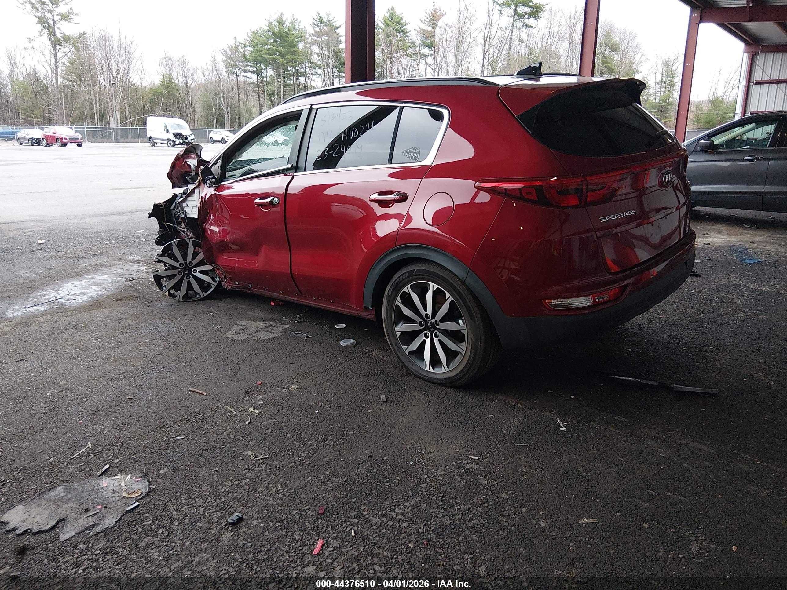 KIA SPORTAGE image 3