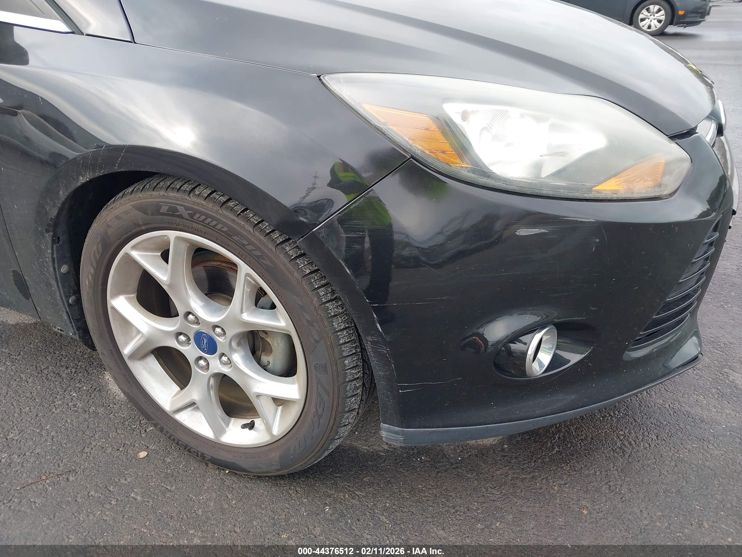FORD FOCUS image 6
