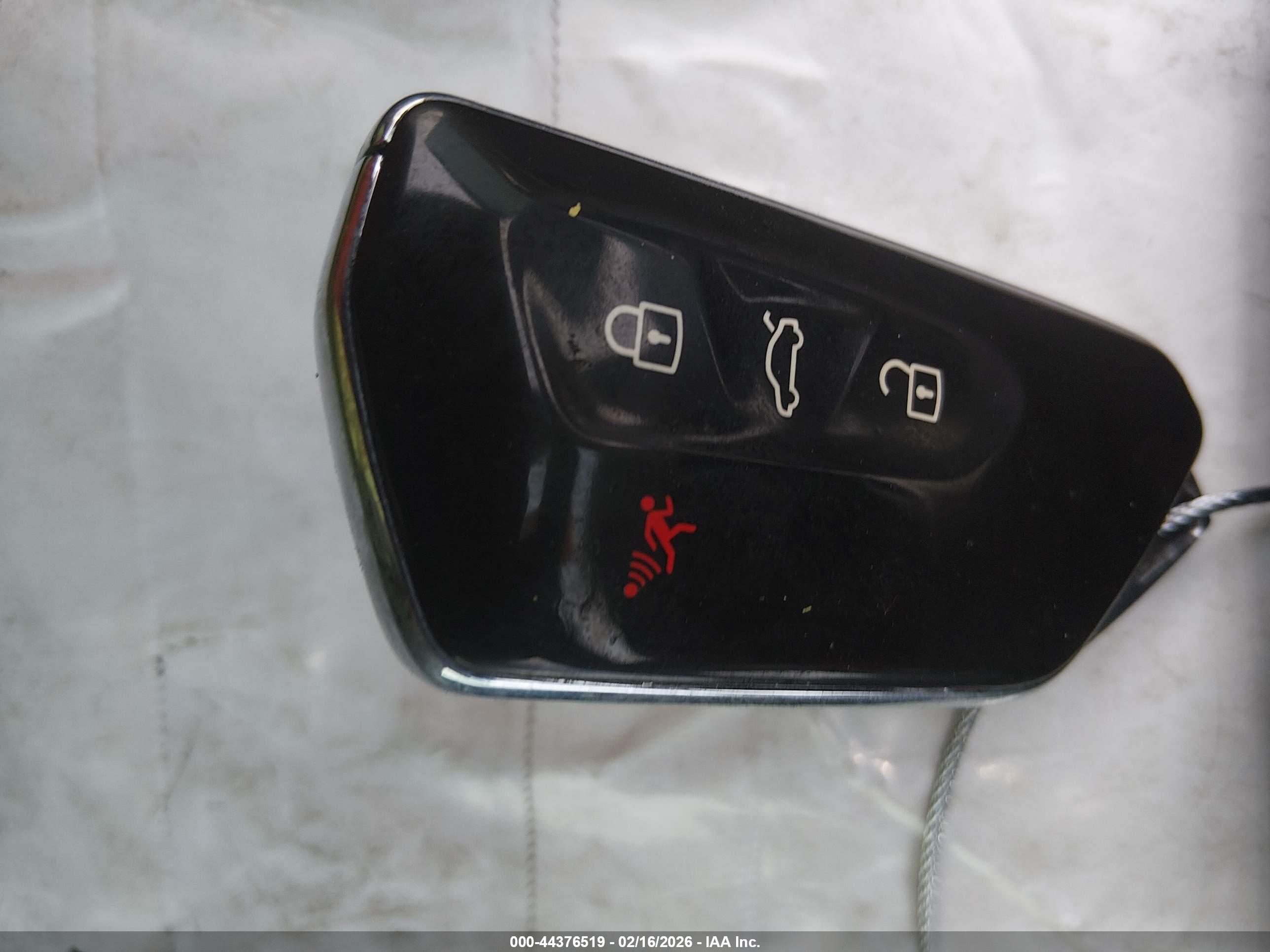 VOLKSWAGEN GOLF image 11
