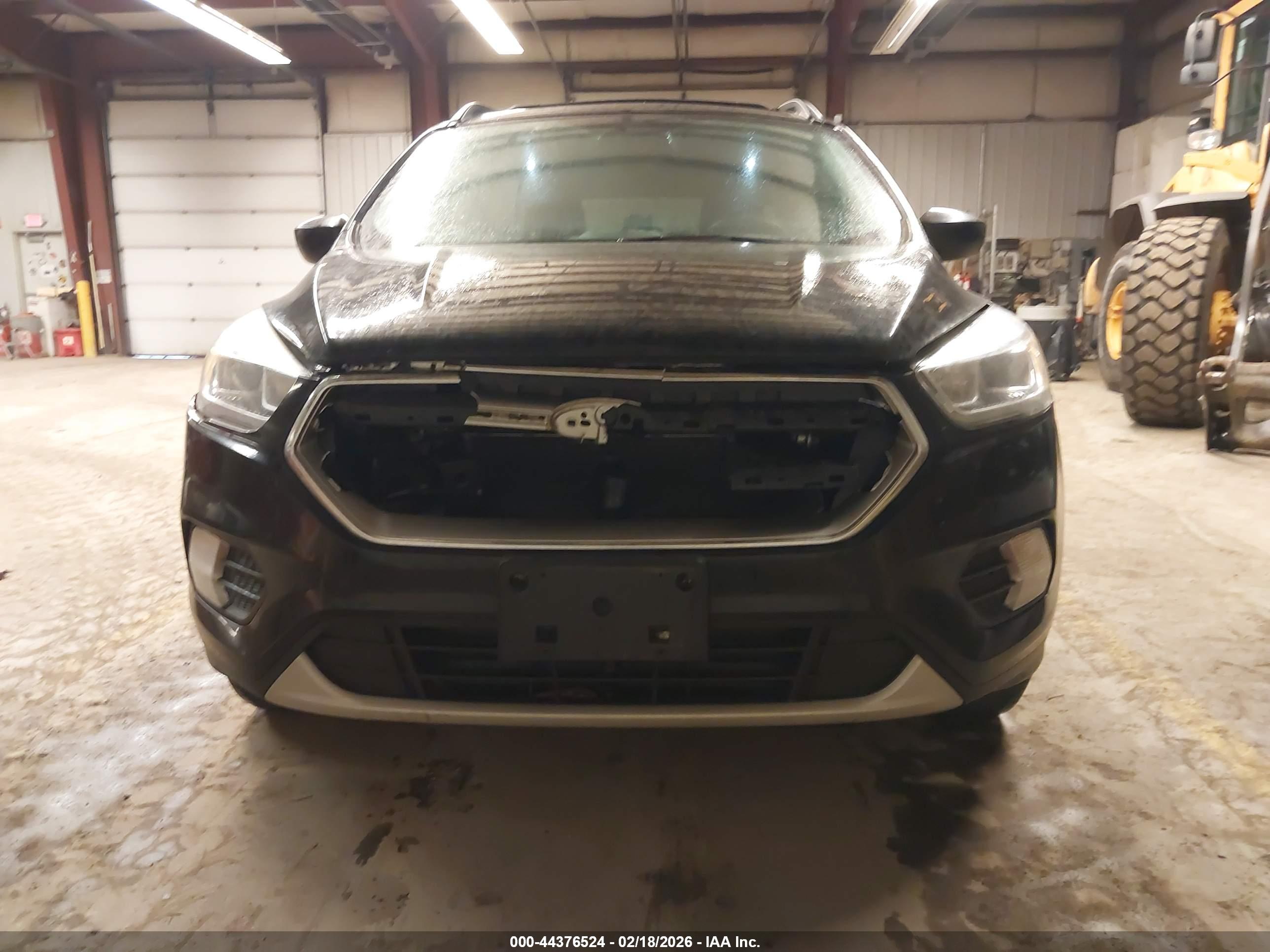 FORD ESCAPE image 6