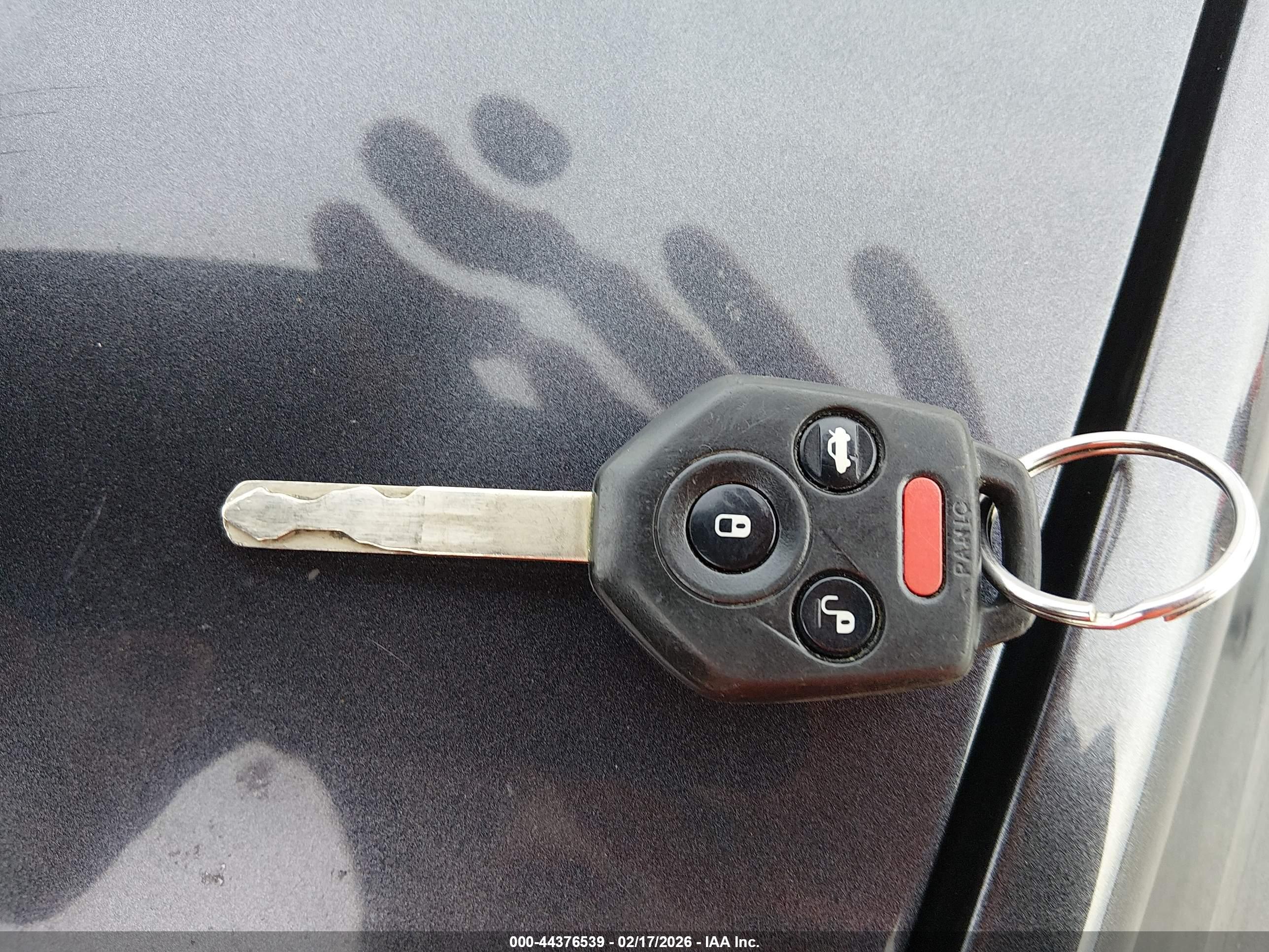 SUBARU OUTBACK image 11