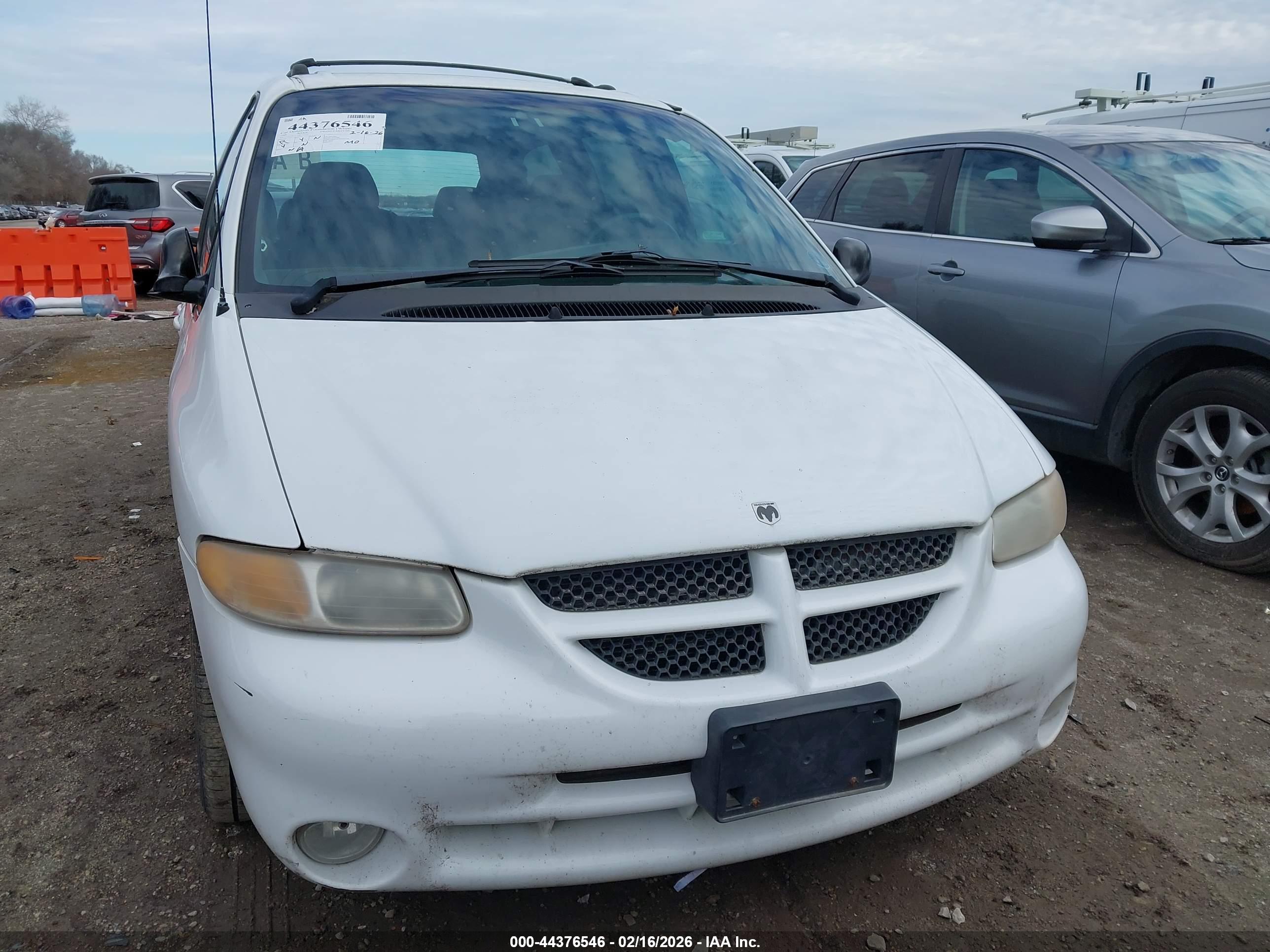 DODGE GRAND image 6