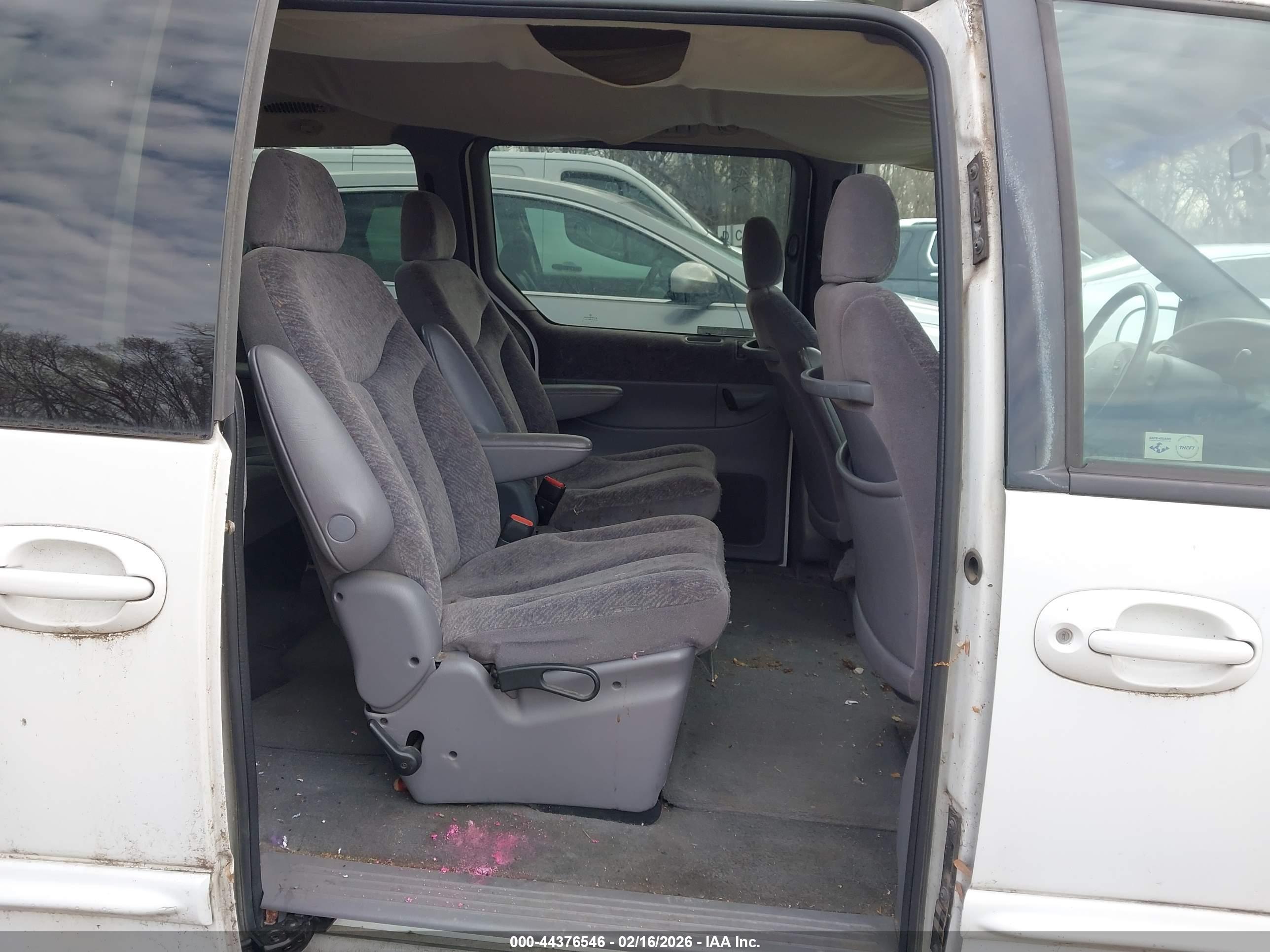DODGE GRAND image 8