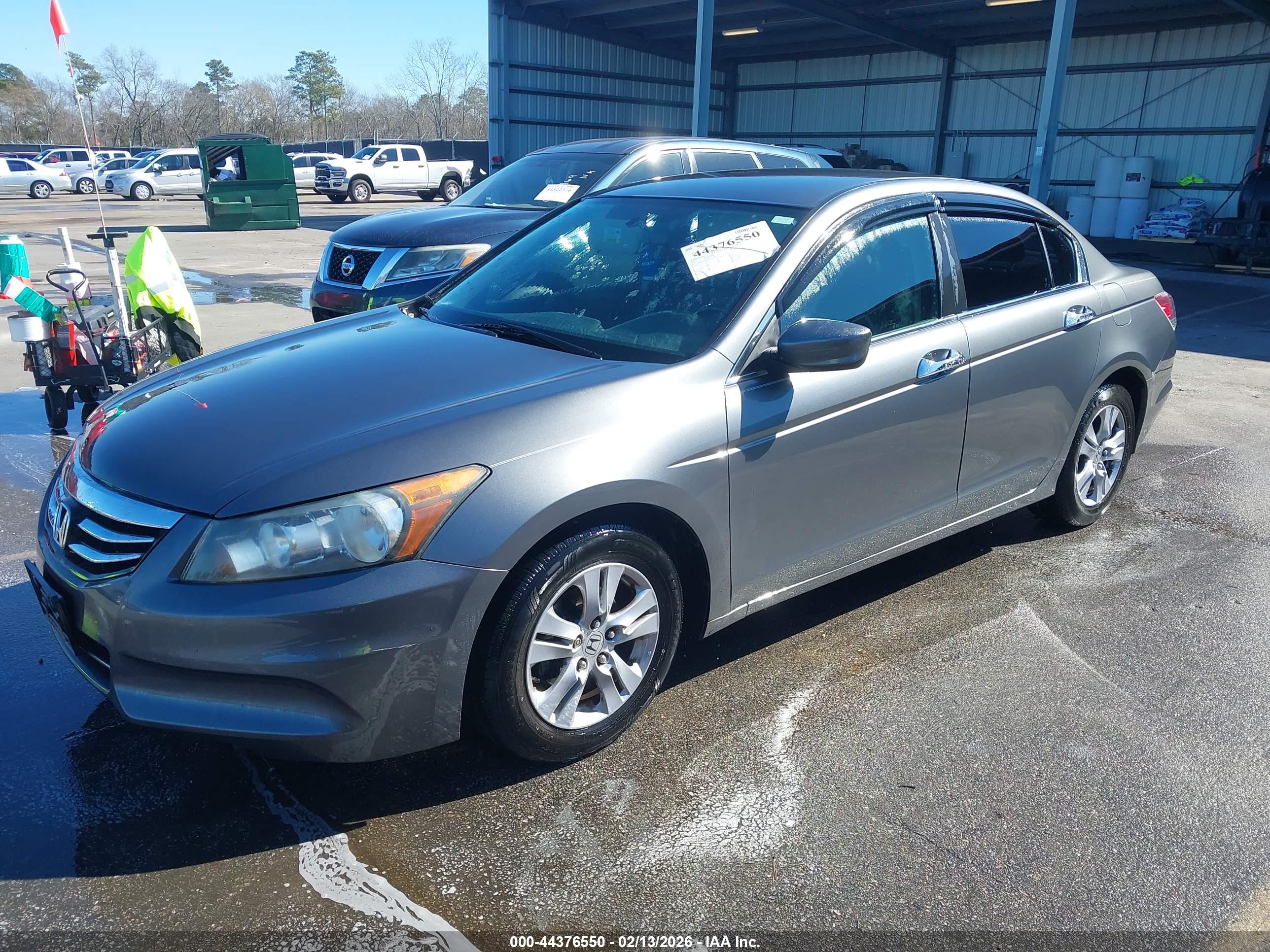 HONDA ACCORD image 2