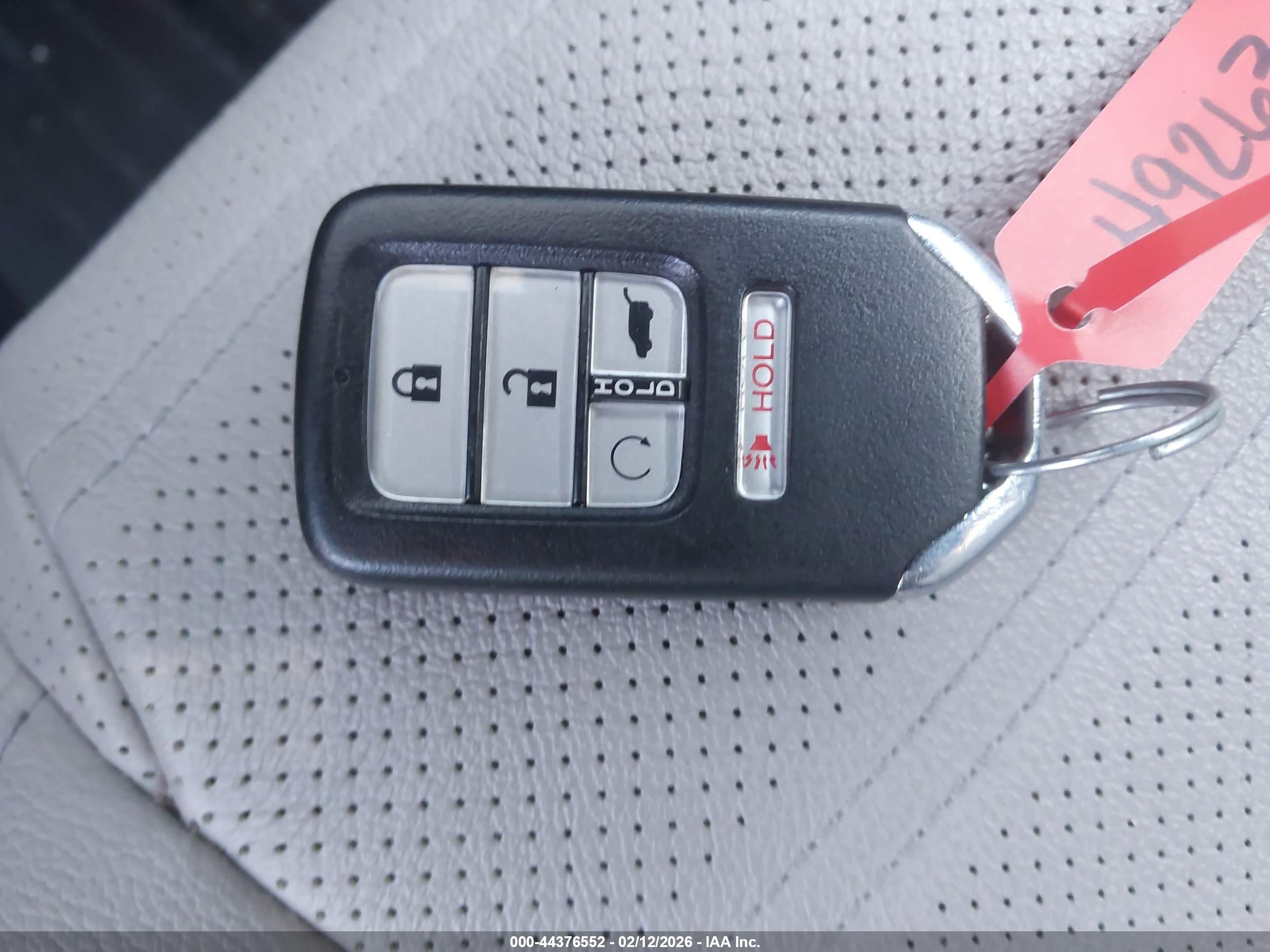 HONDA CR-V image 11