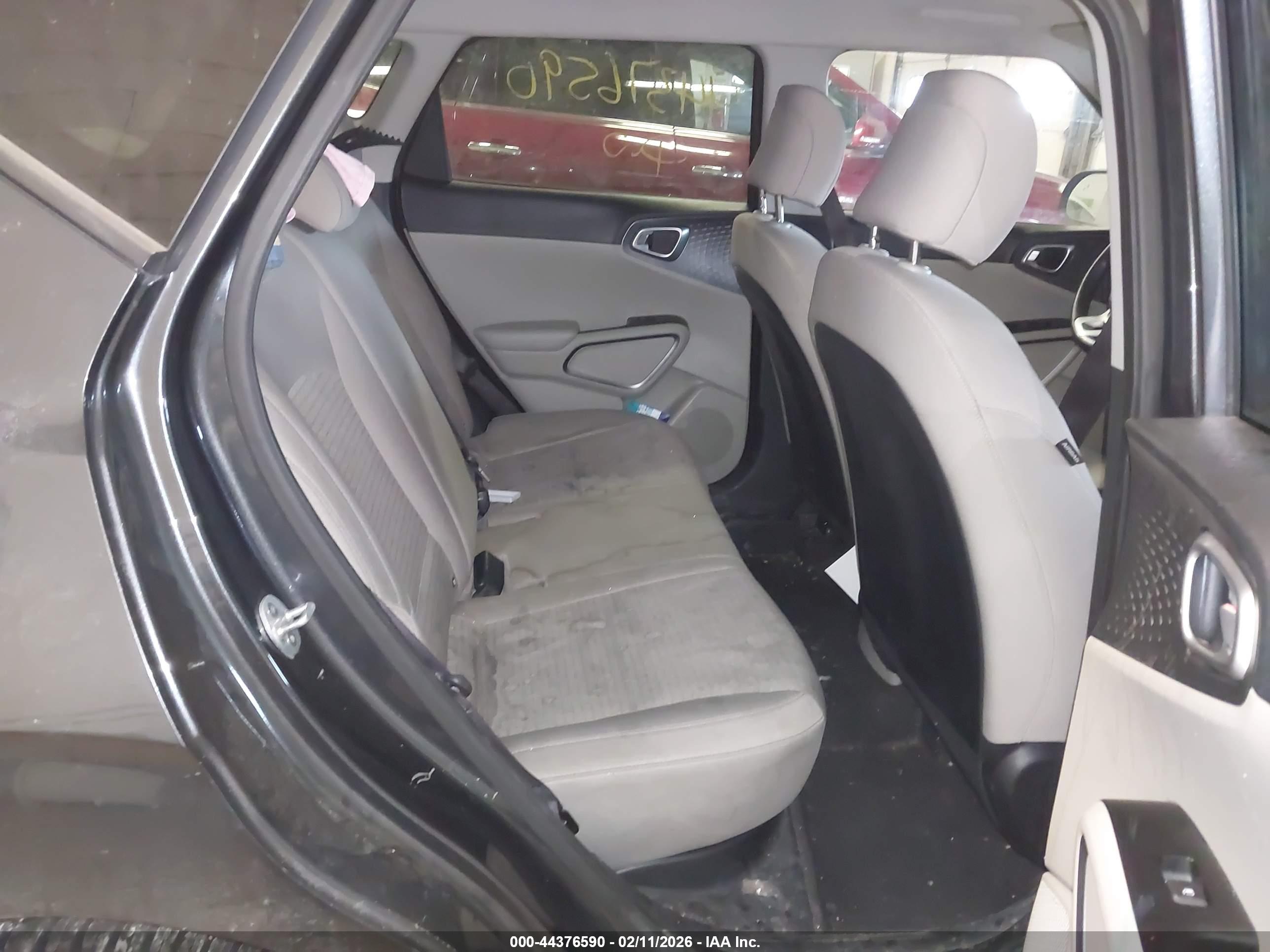KIA SOUL image 8