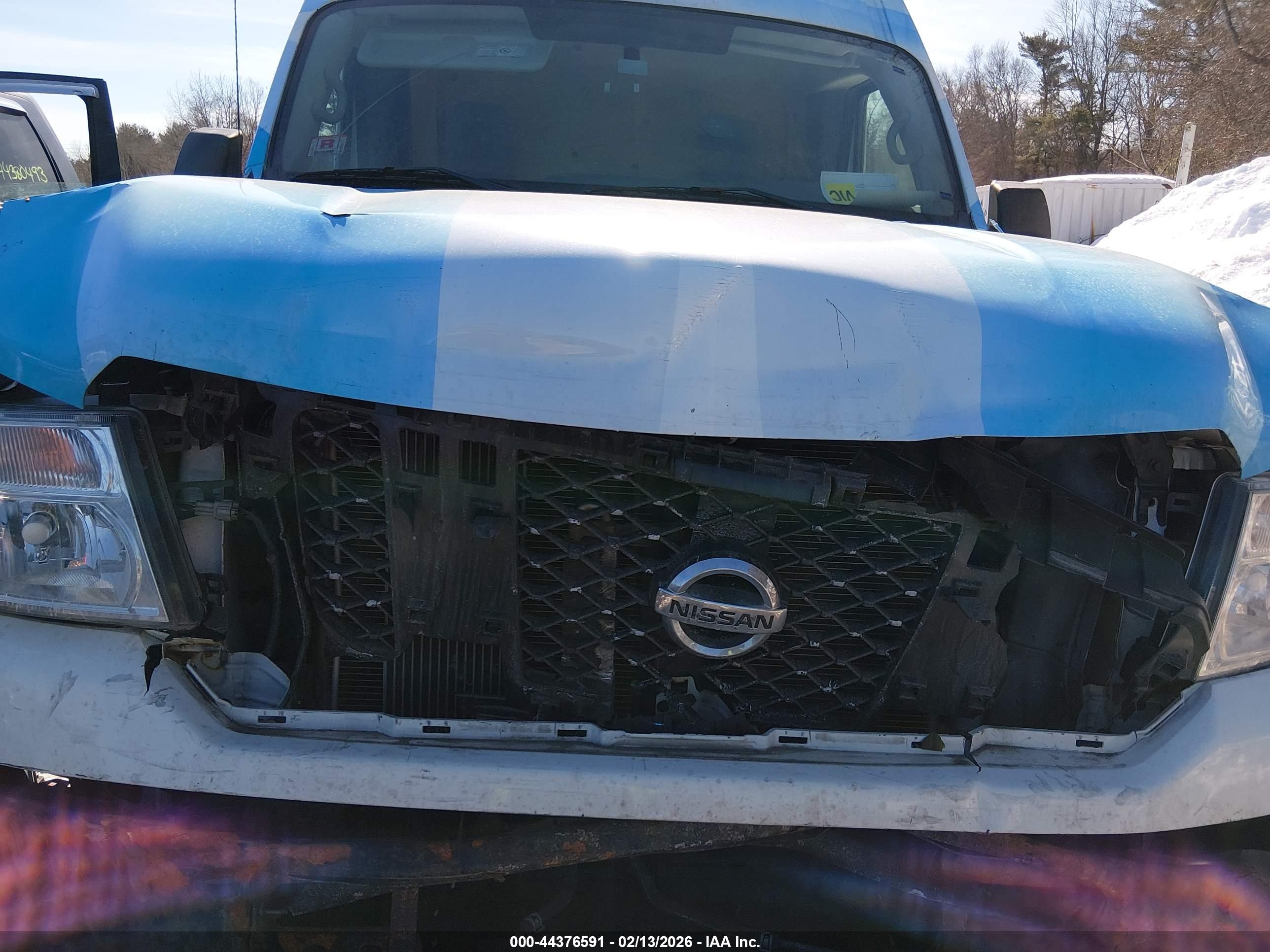 NISSAN NV image 6