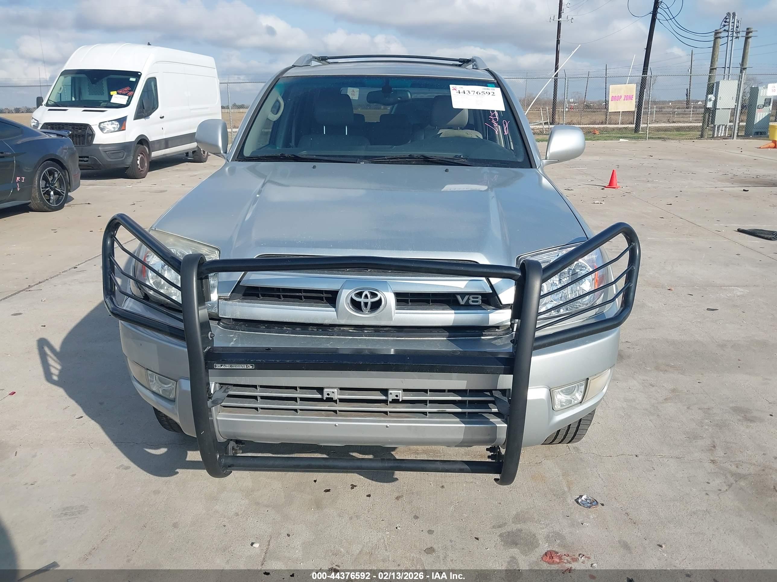 TOYOTA 4RUNNER image 6