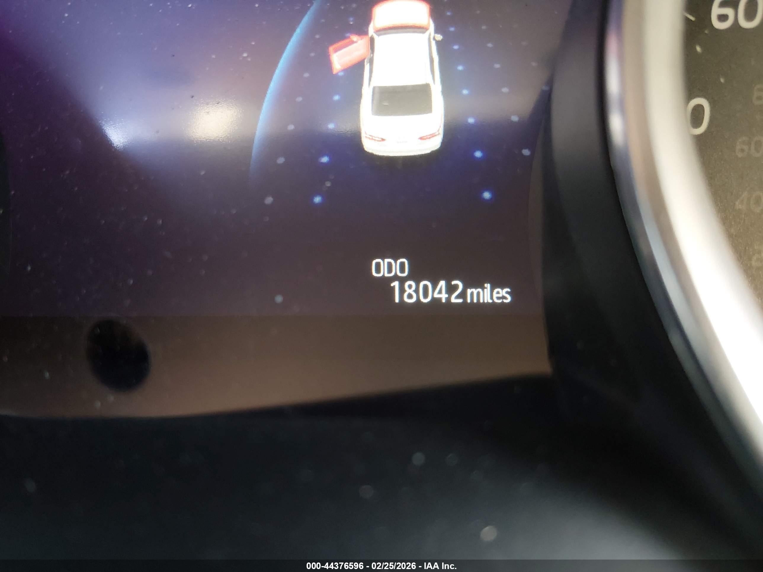 TOYOTA CAMRY image 7