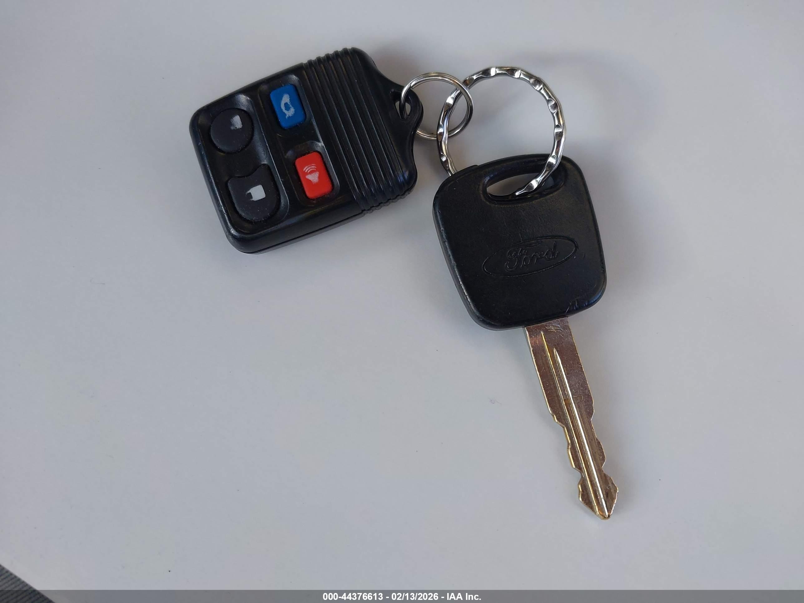 FORD FOCUS image 11