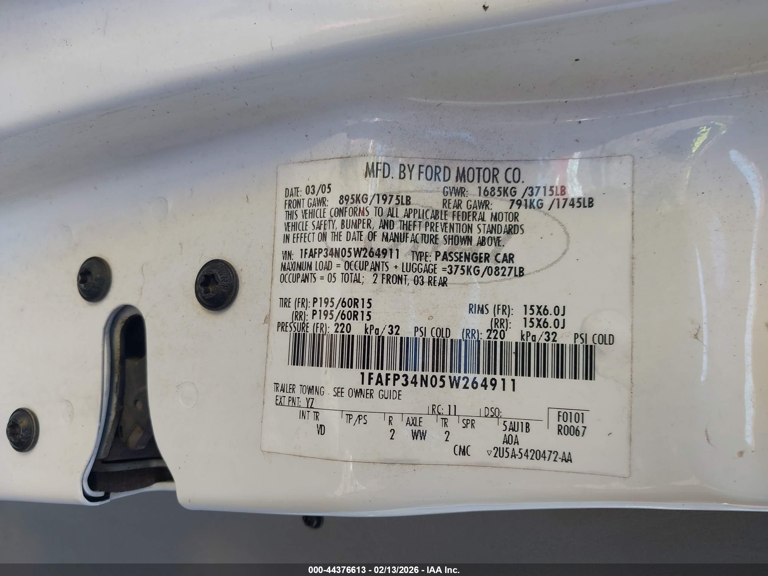 FORD FOCUS image 9