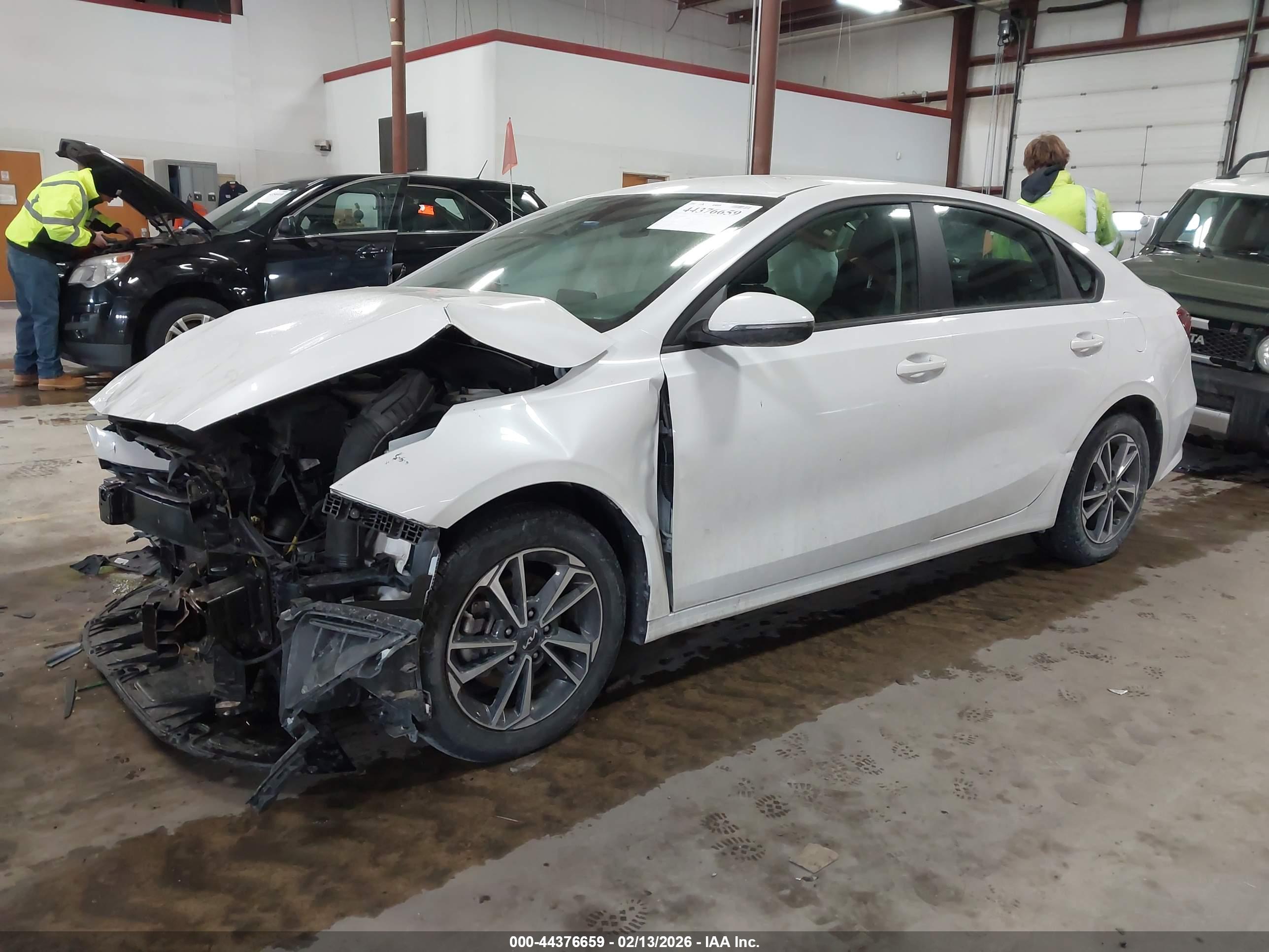 KIA FORTE image 2