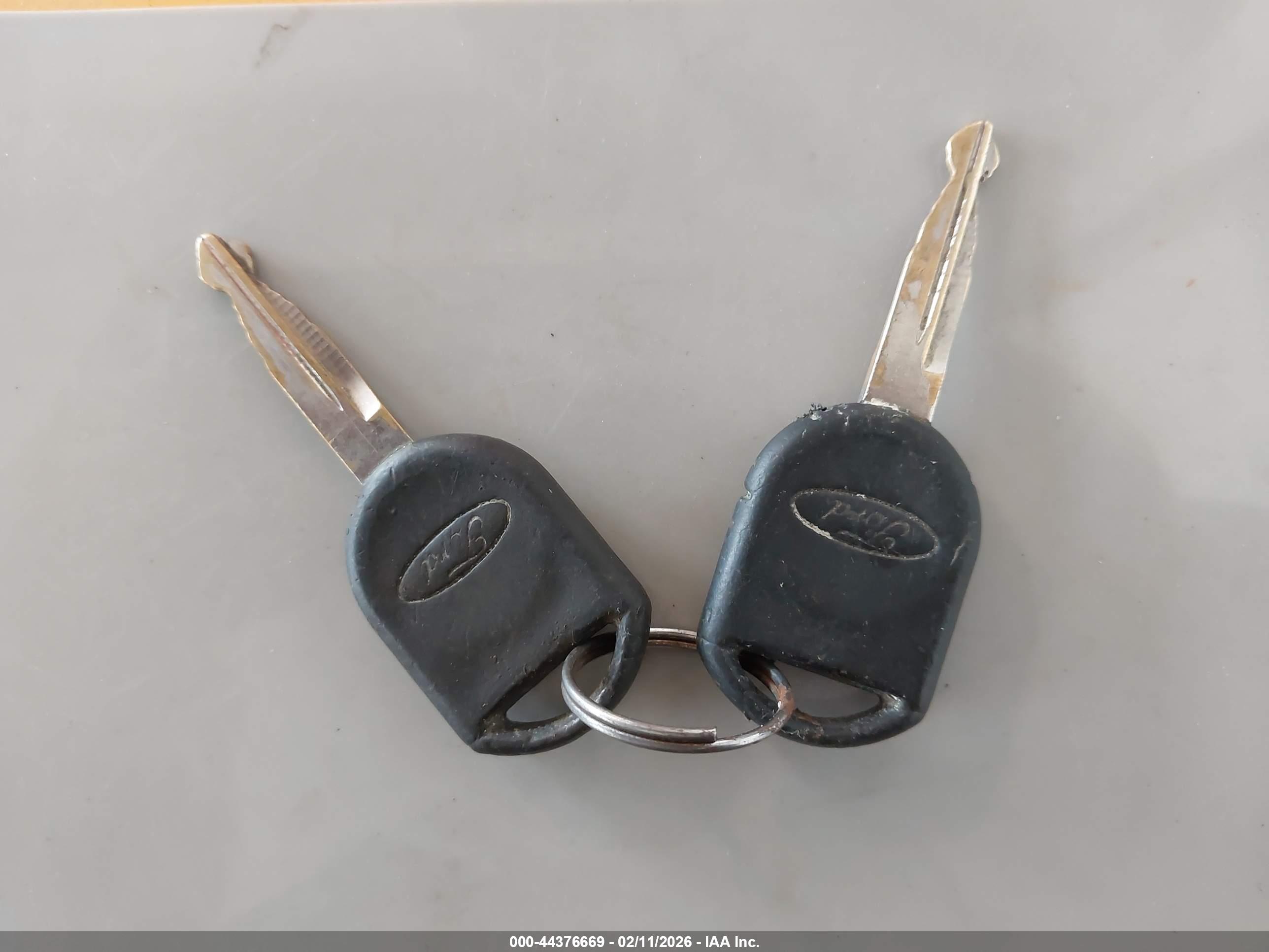 FORD F-150 image 11