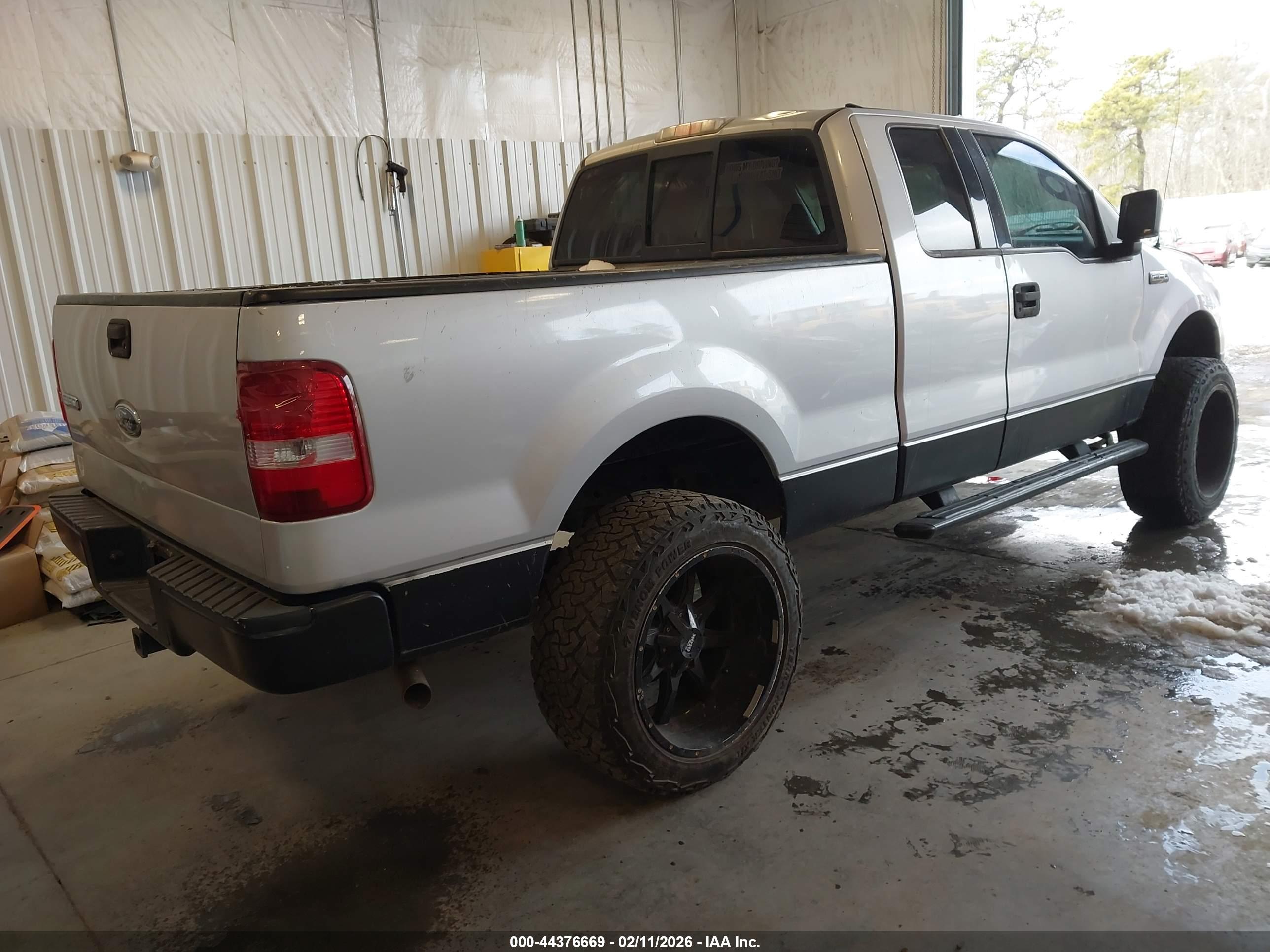 FORD F-150 image 4