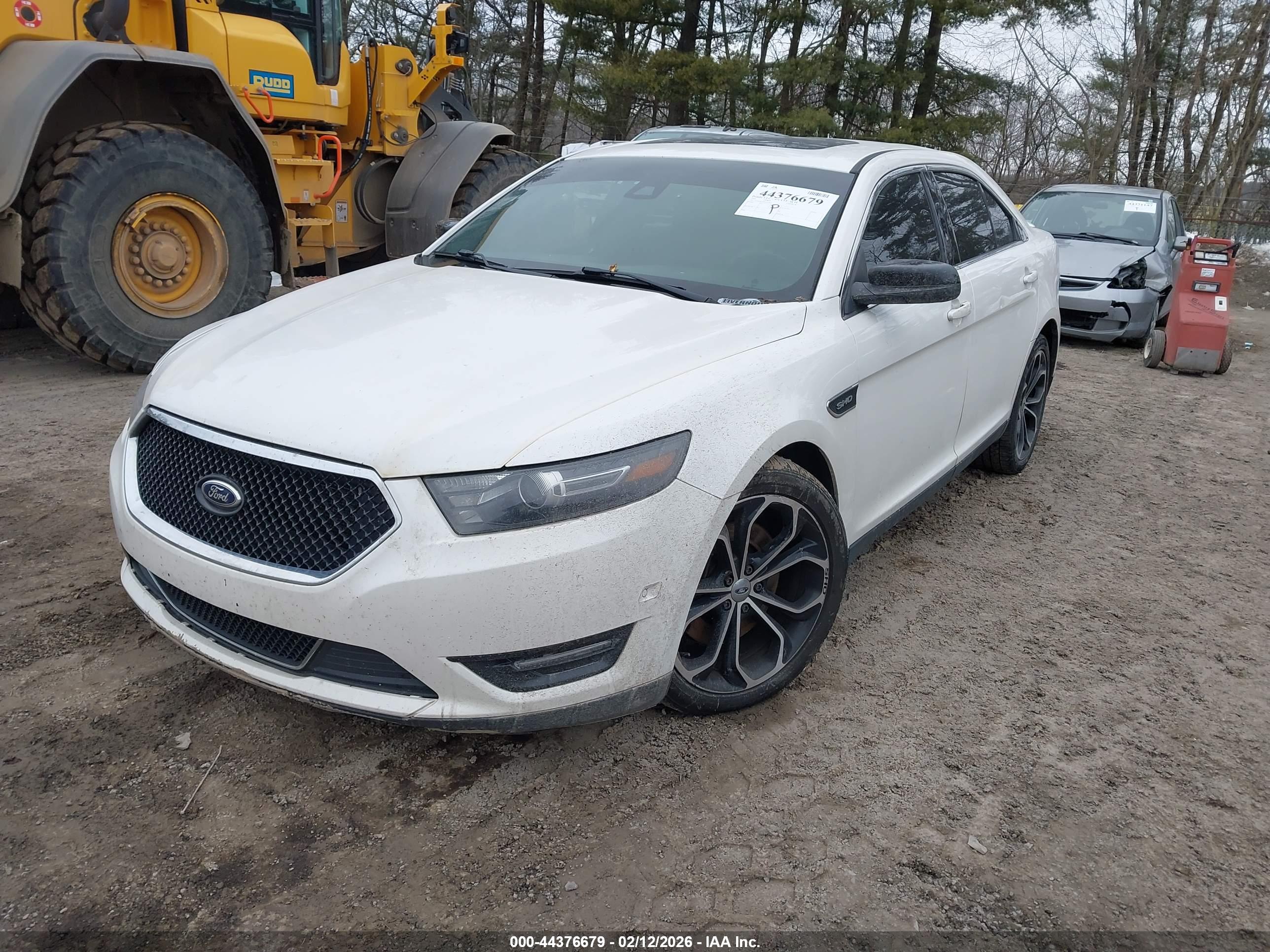 FORD TAURUS image 6