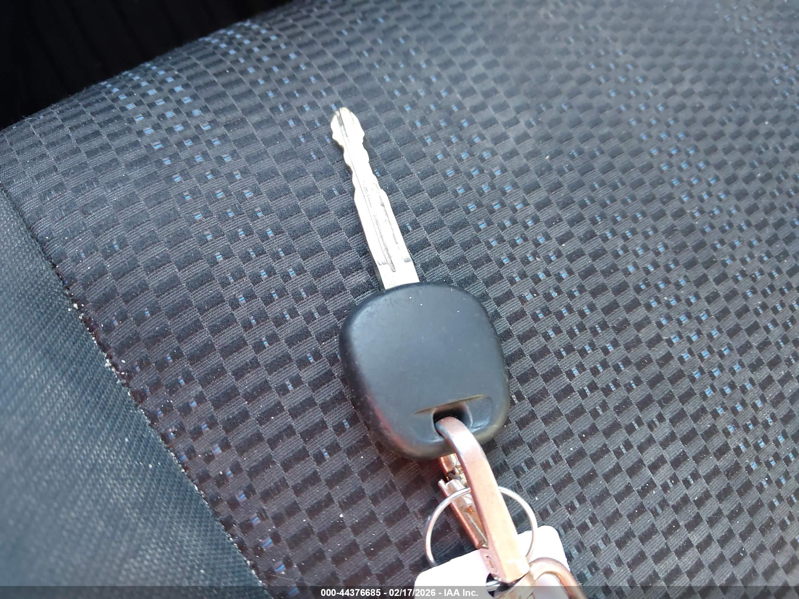 TOYOTA COROLLA image 11