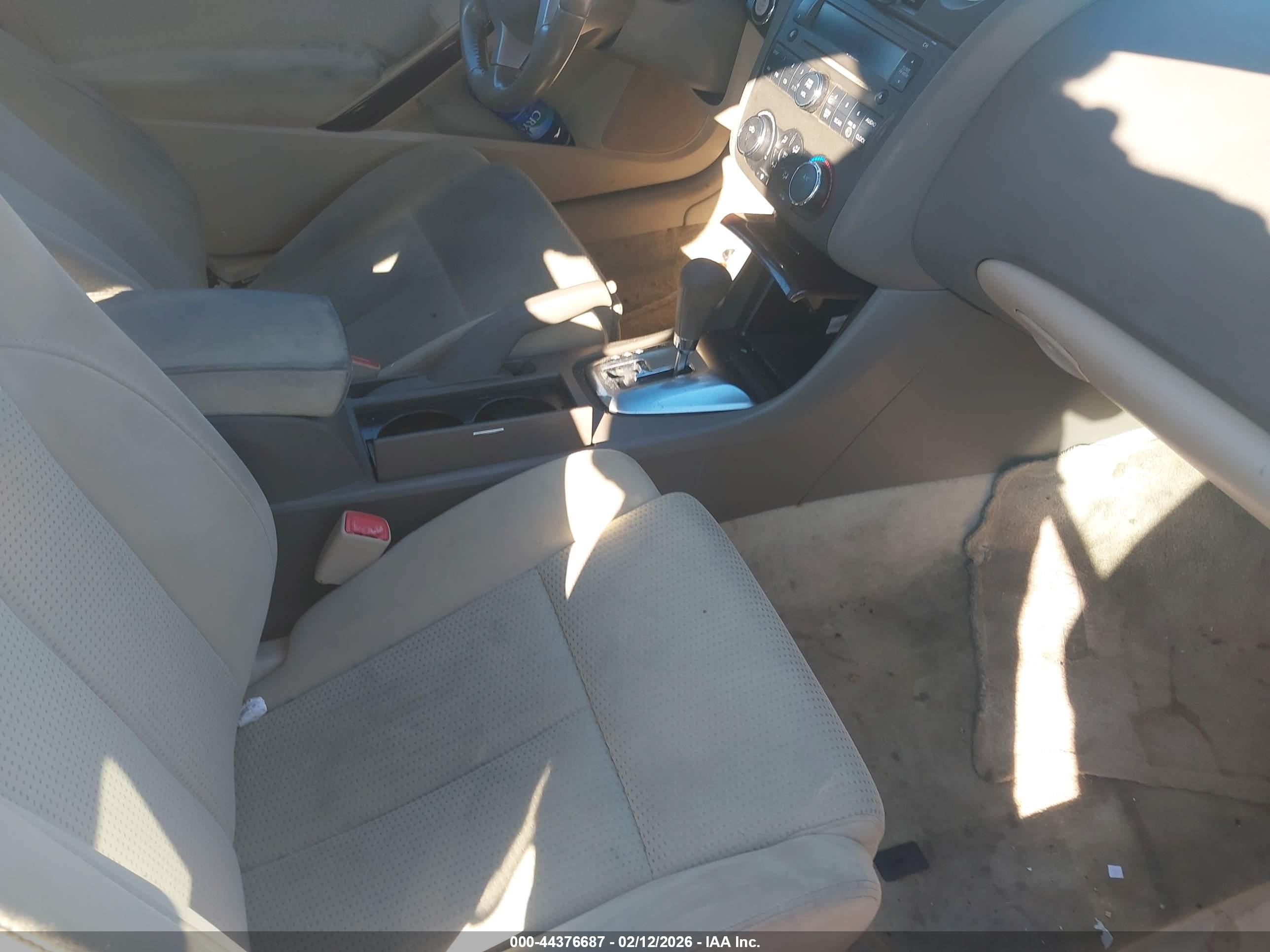NISSAN ALTIMA image 5