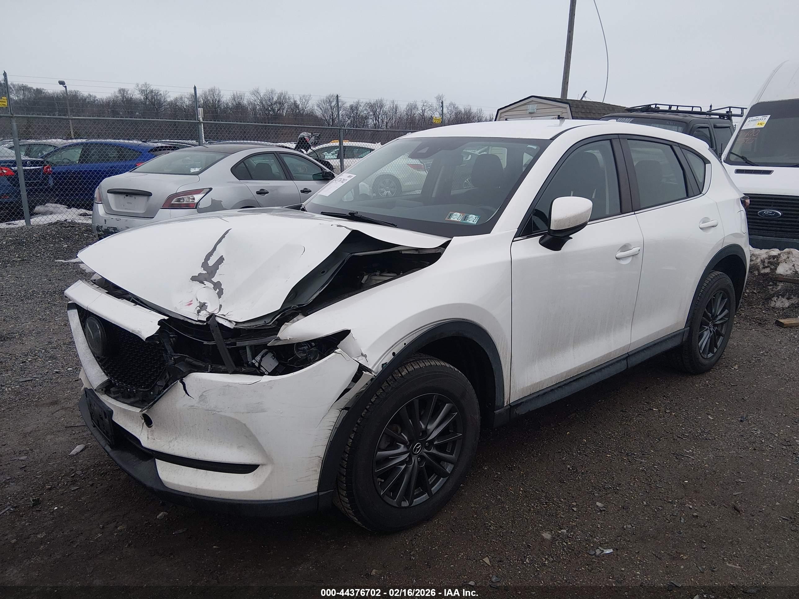 MAZDA CX-5 image 2