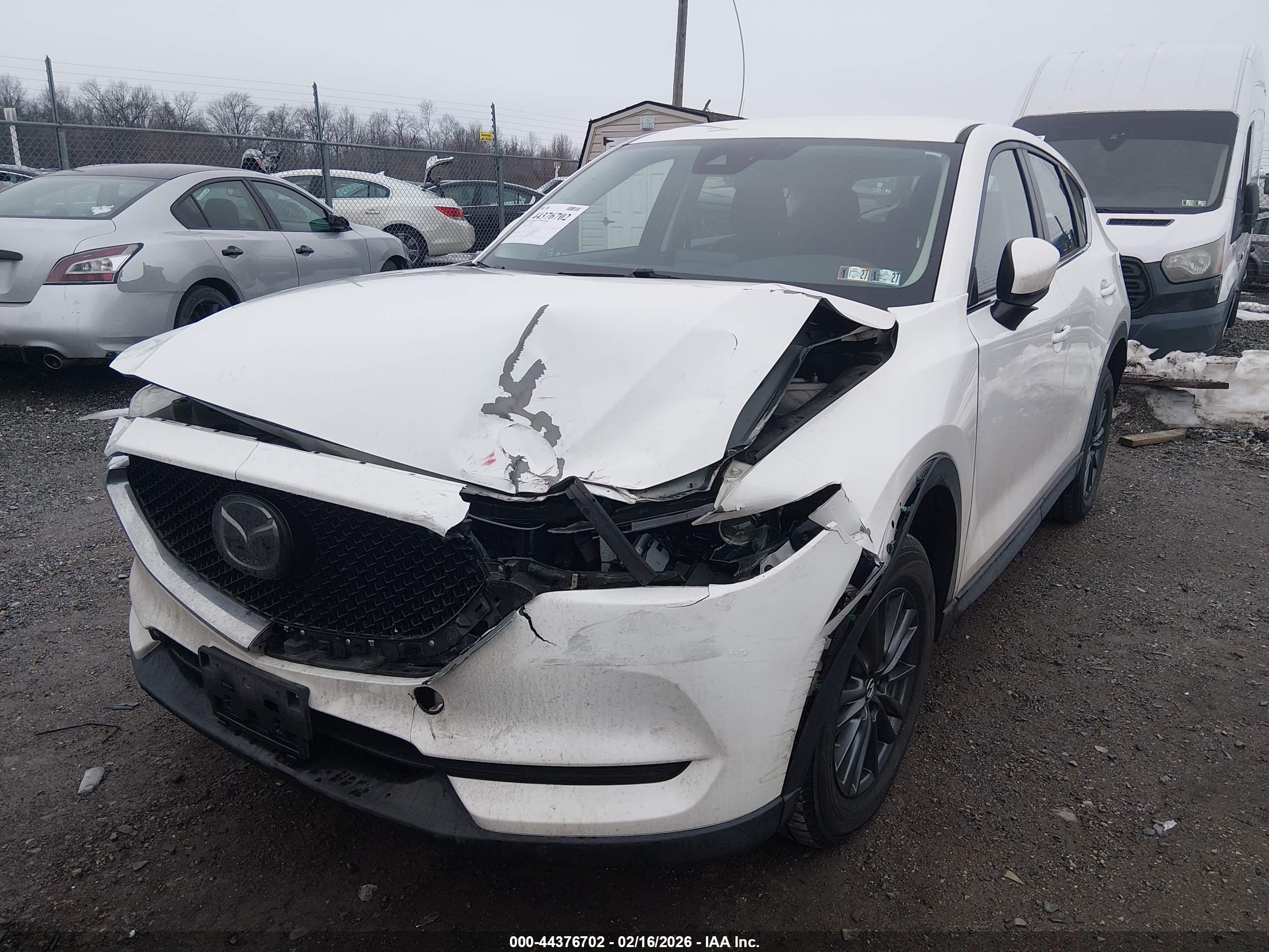 MAZDA CX-5 image 6