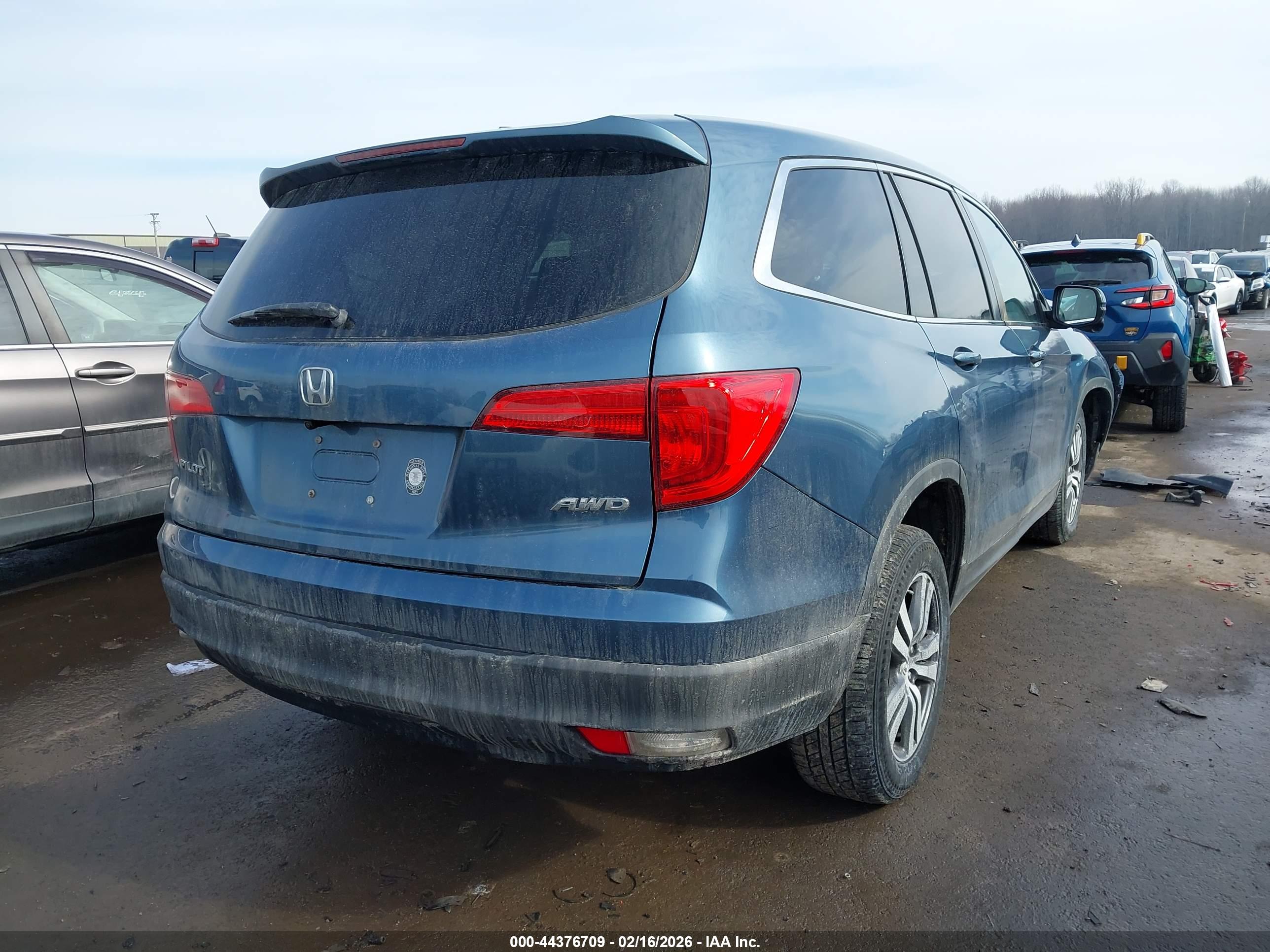 HONDA PILOT image 4