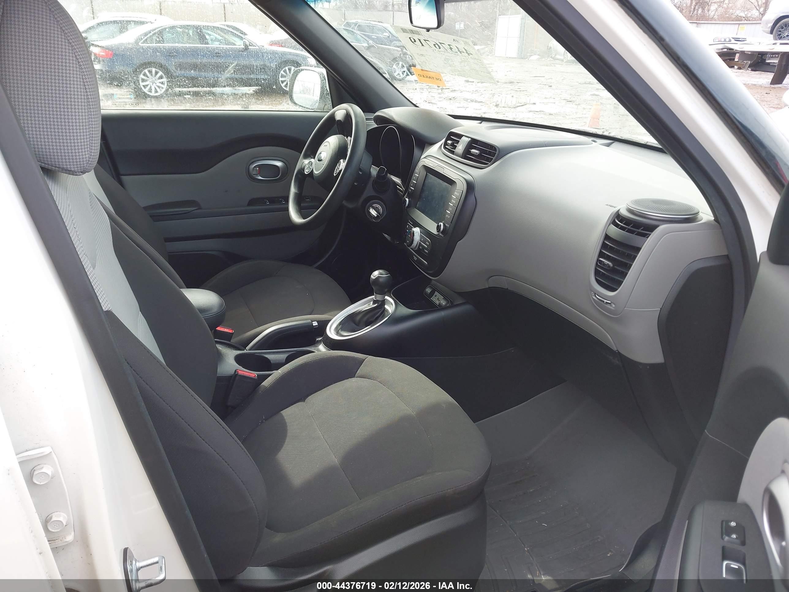 KIA SOUL image 5