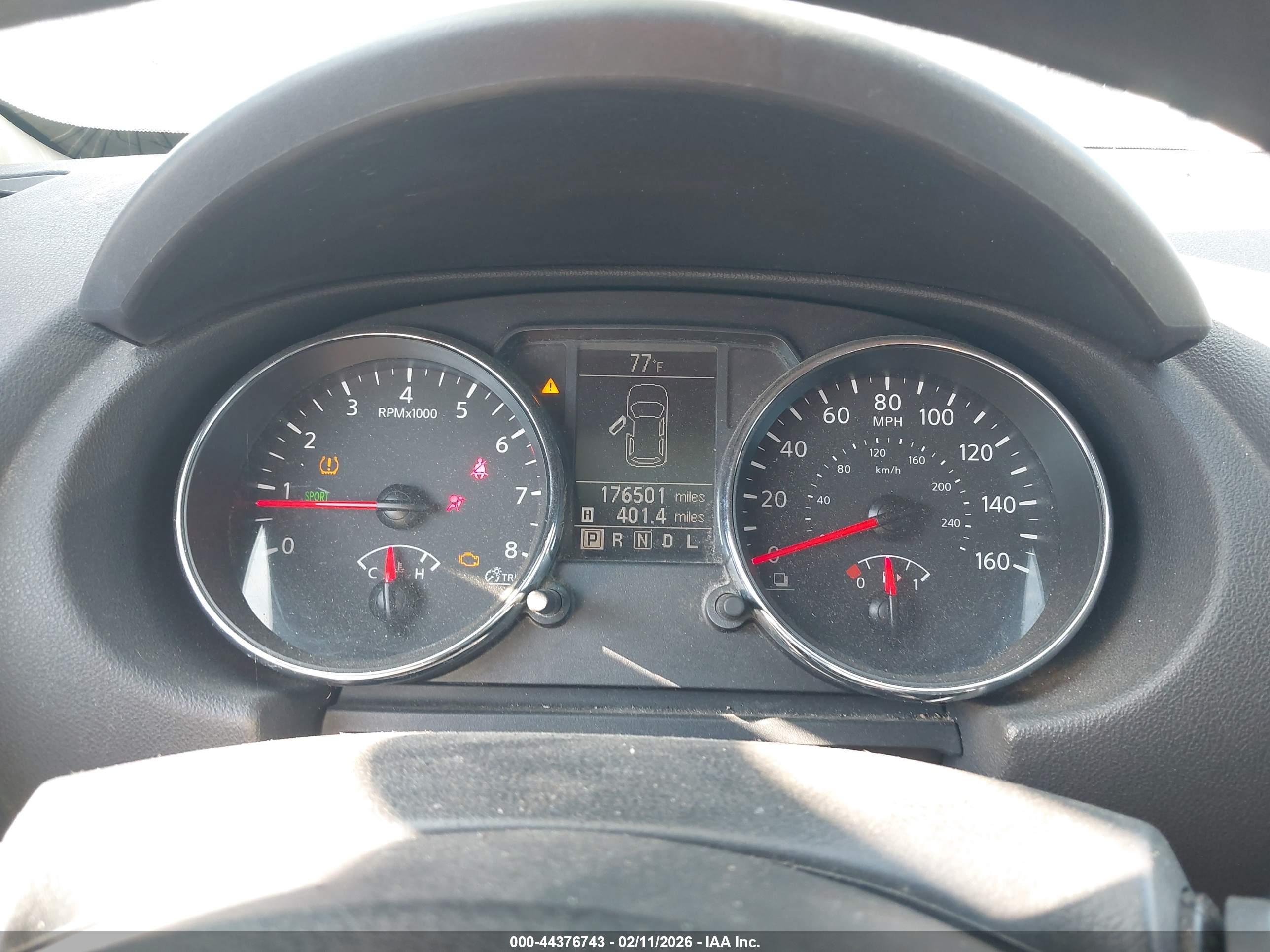 NISSAN ROGUE image 7
