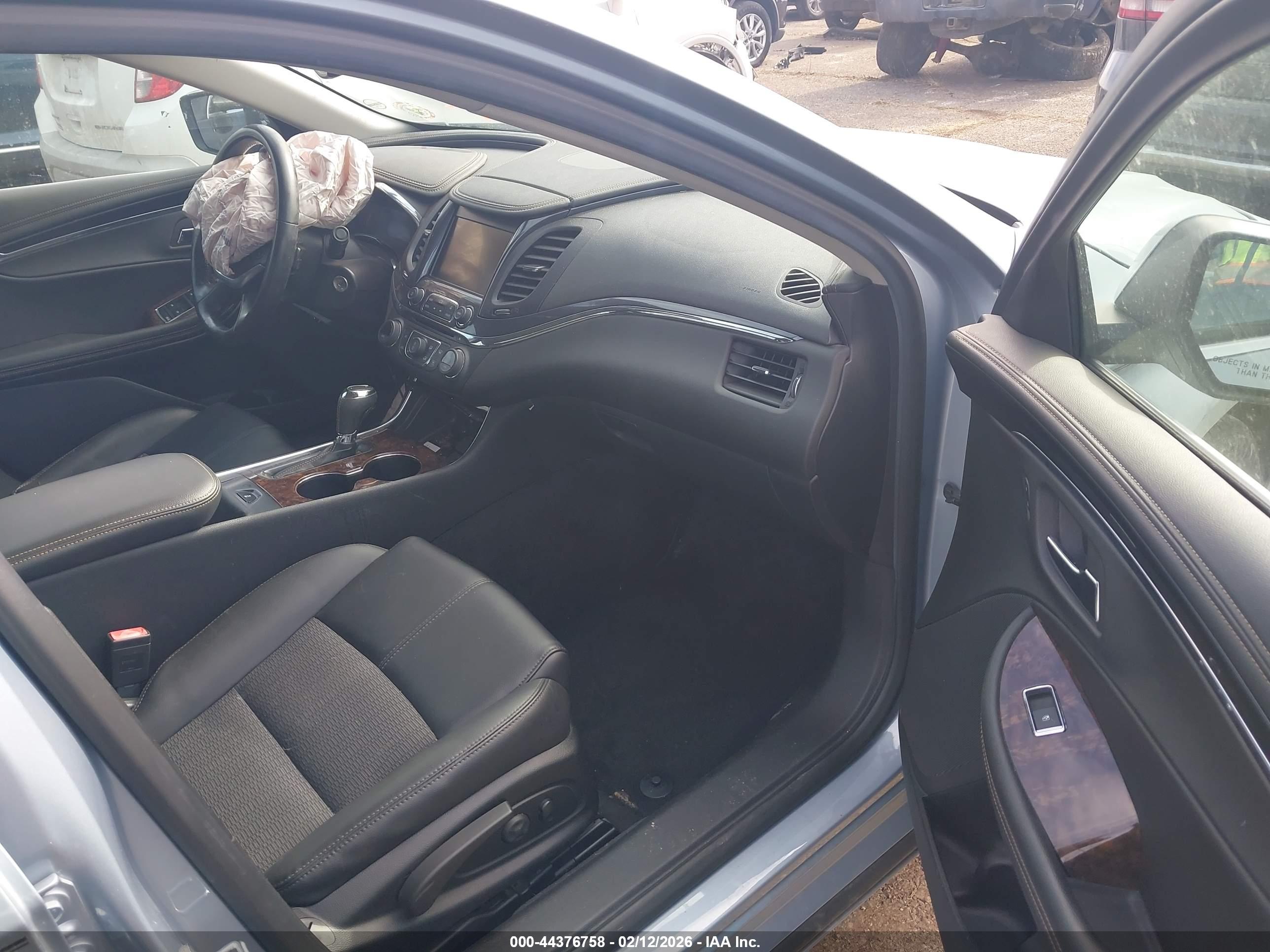 CHEVROLET IMPALA image 5
