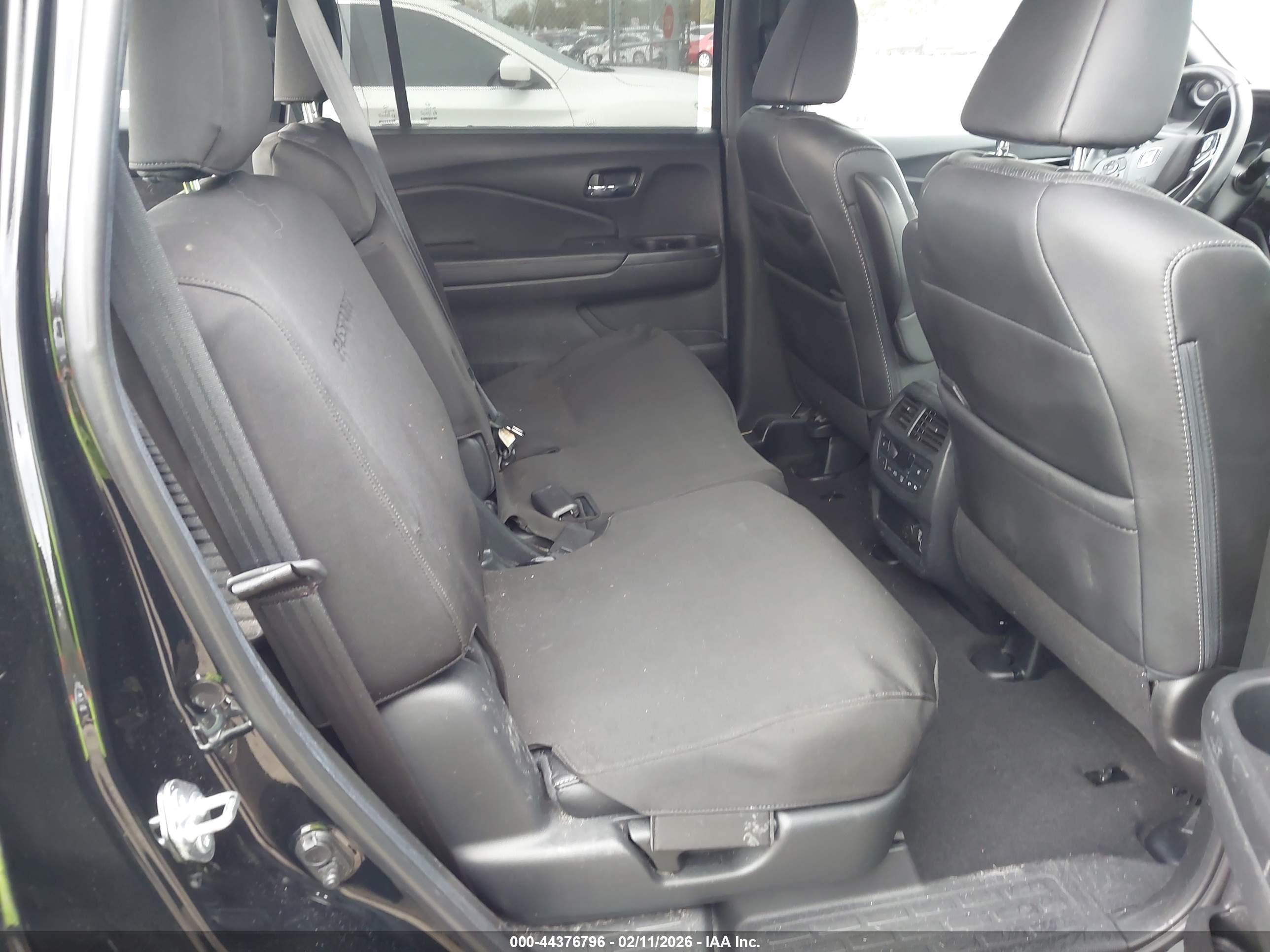 HONDA PASSPORT image 8