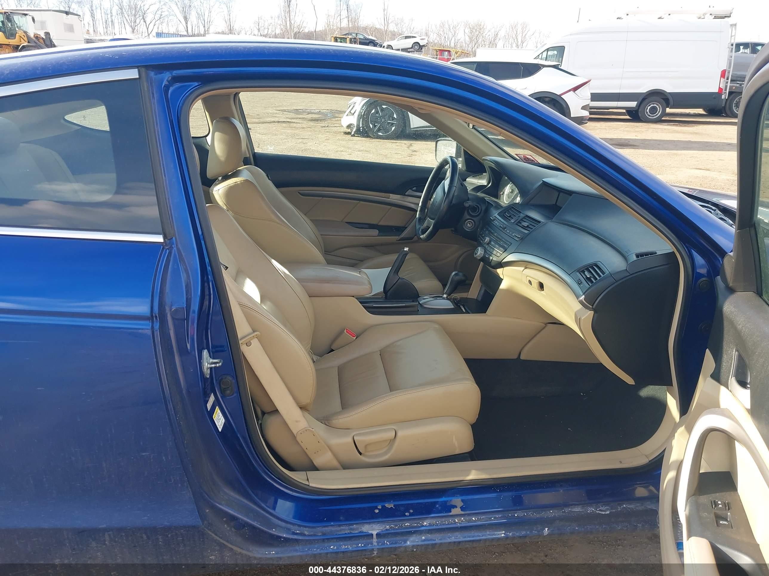HONDA ACCORD image 5