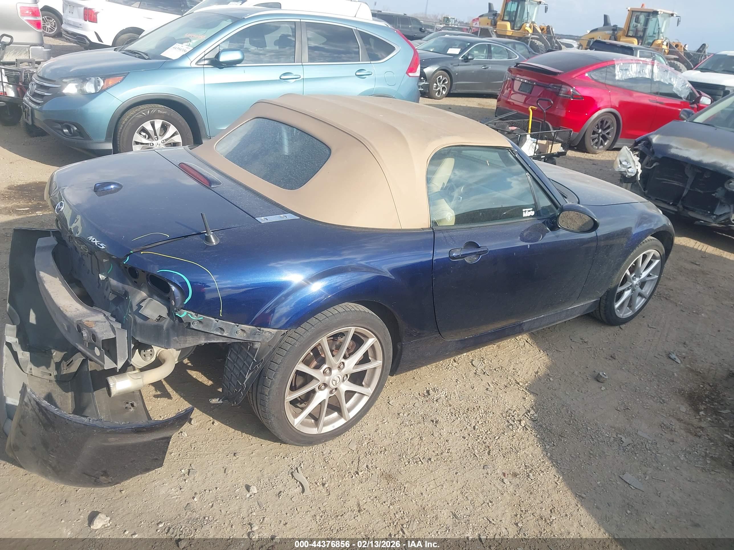 MAZDA MX-5 image 4