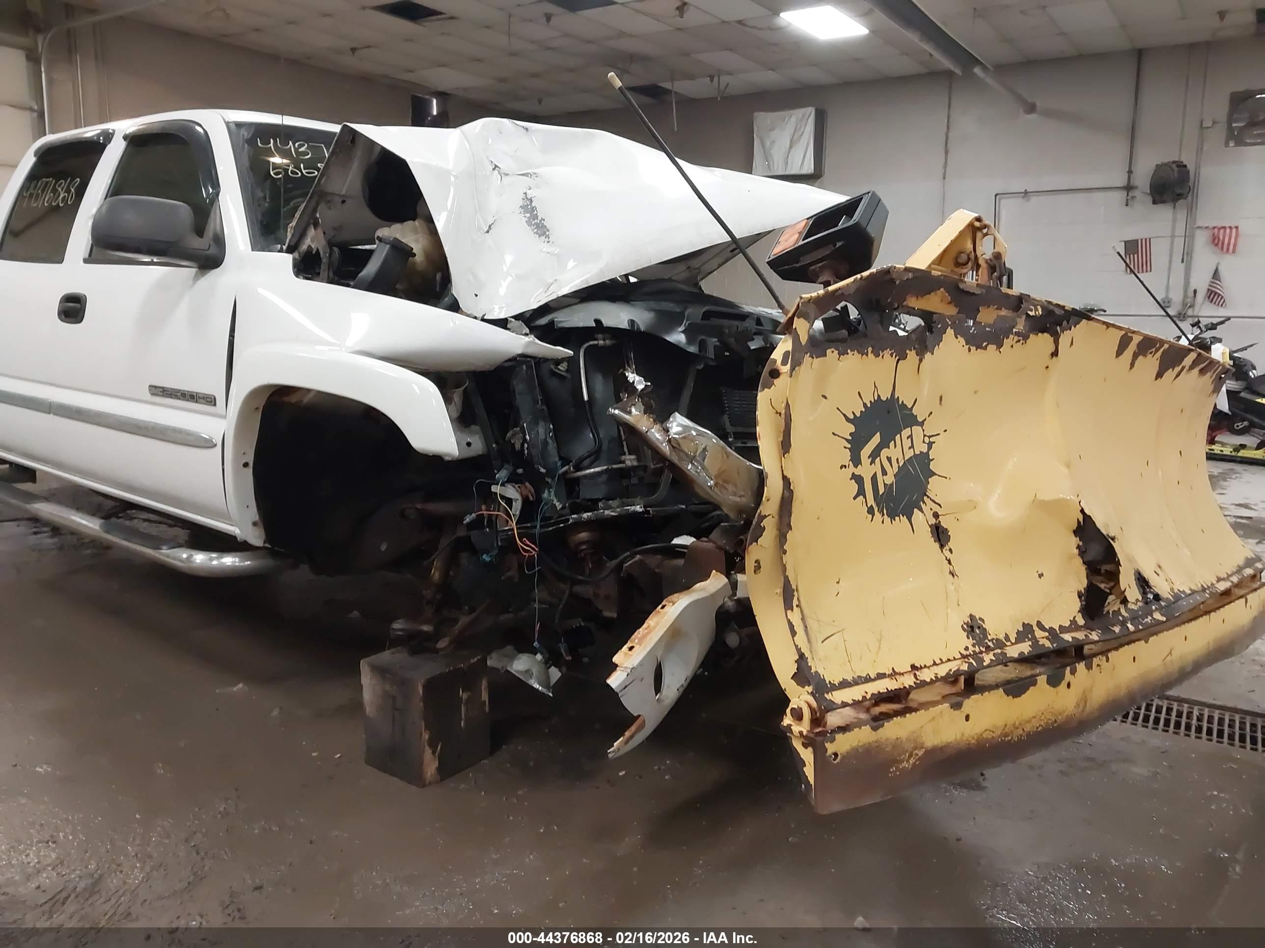 GMC SIERRA image 6