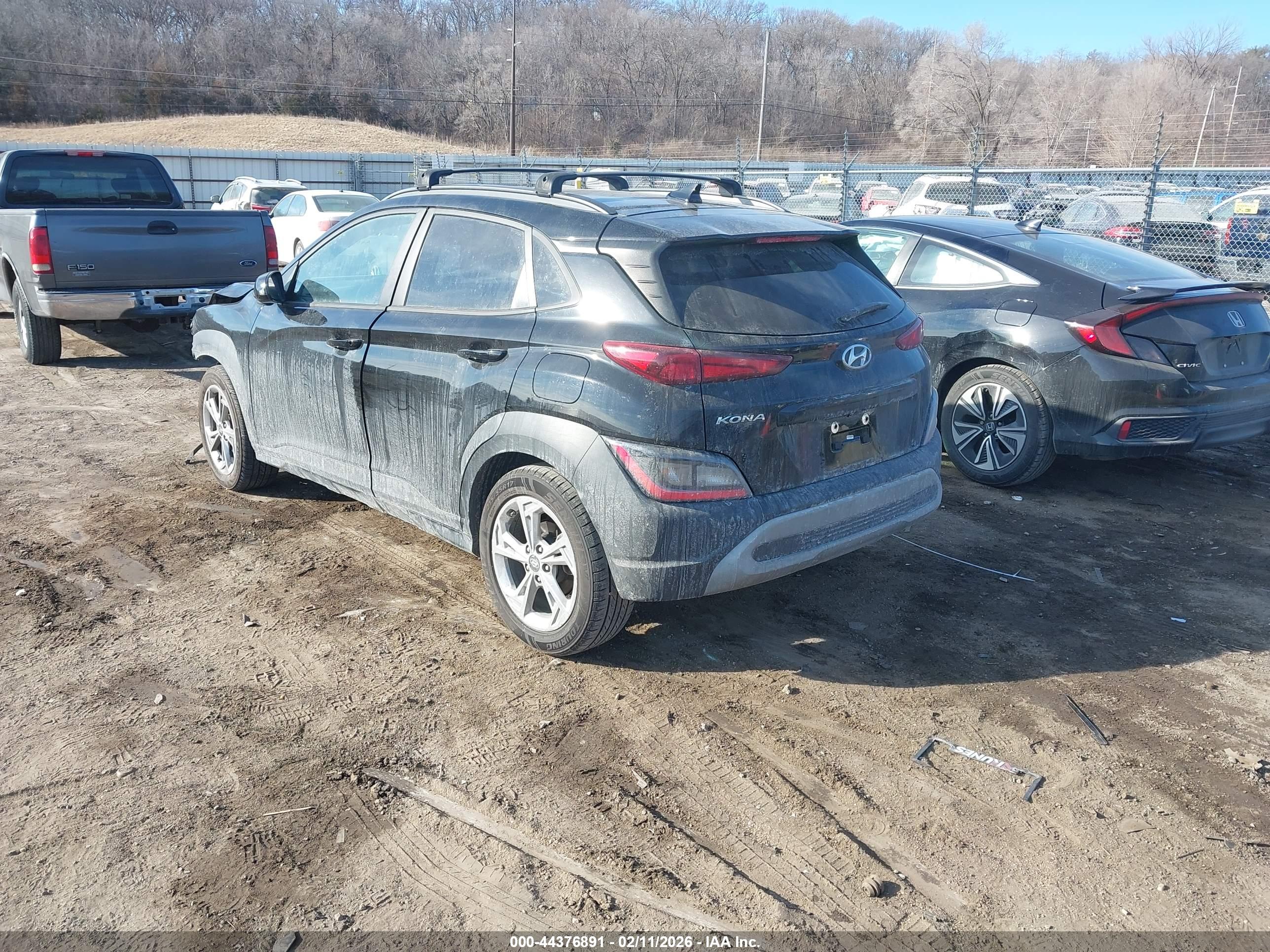 HYUNDAI KONA image 3