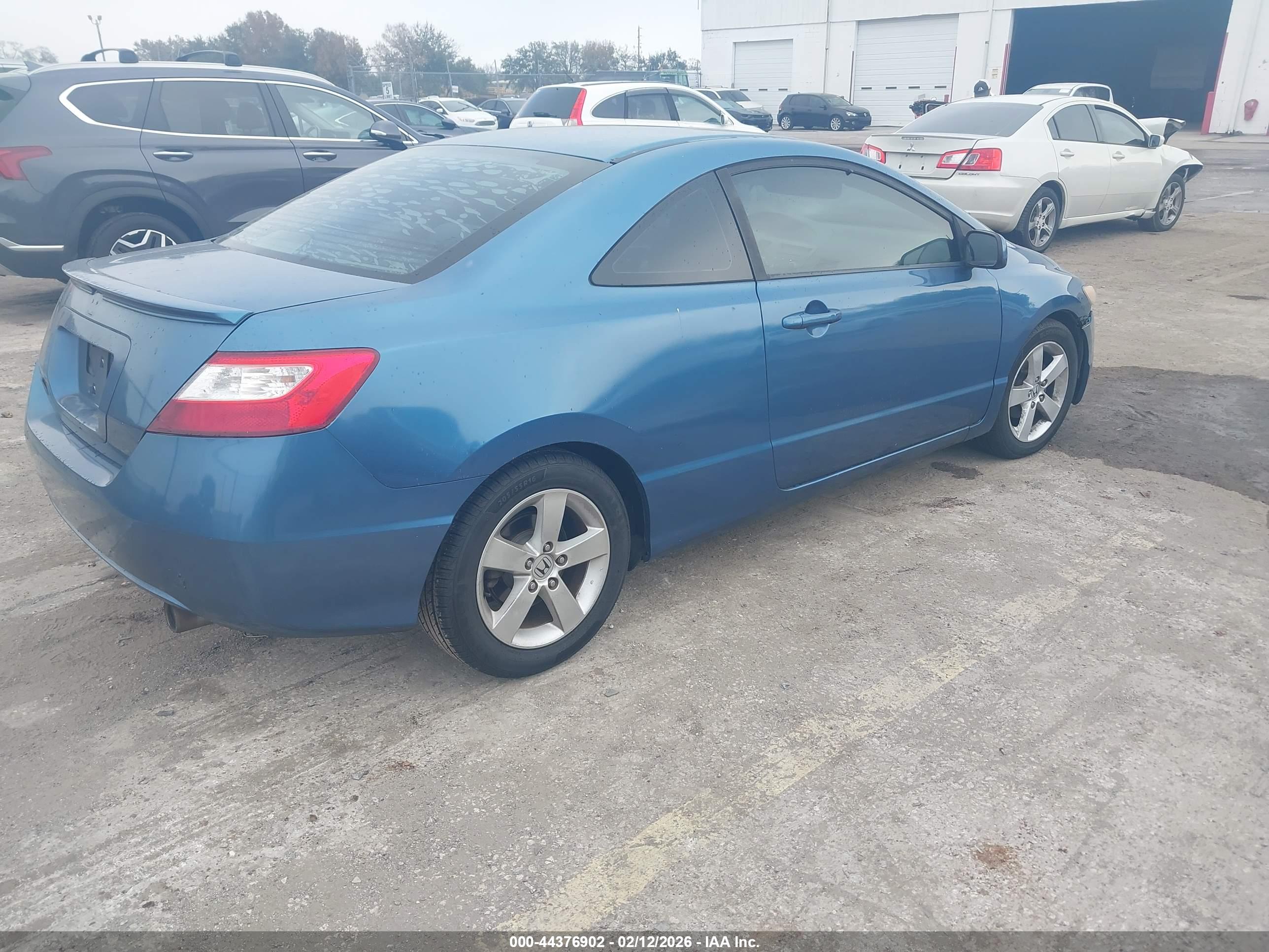 HONDA CIVIC image 4