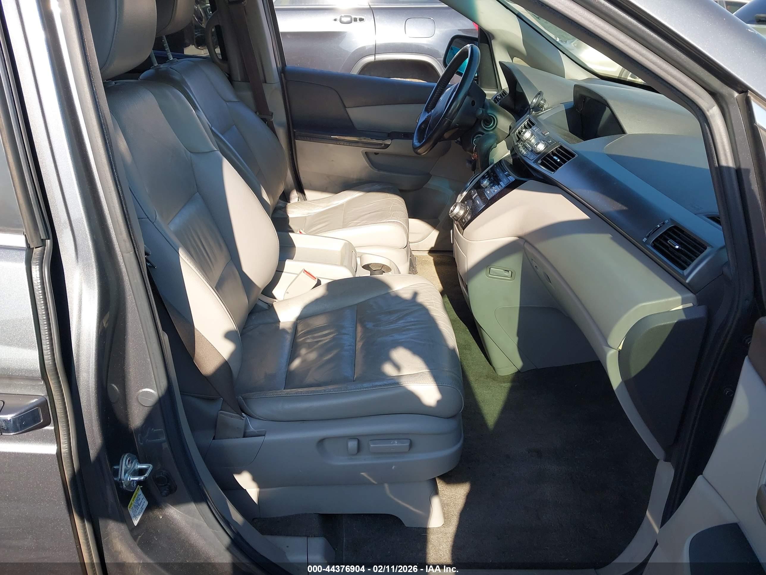 HONDA ODYSSEY image 5