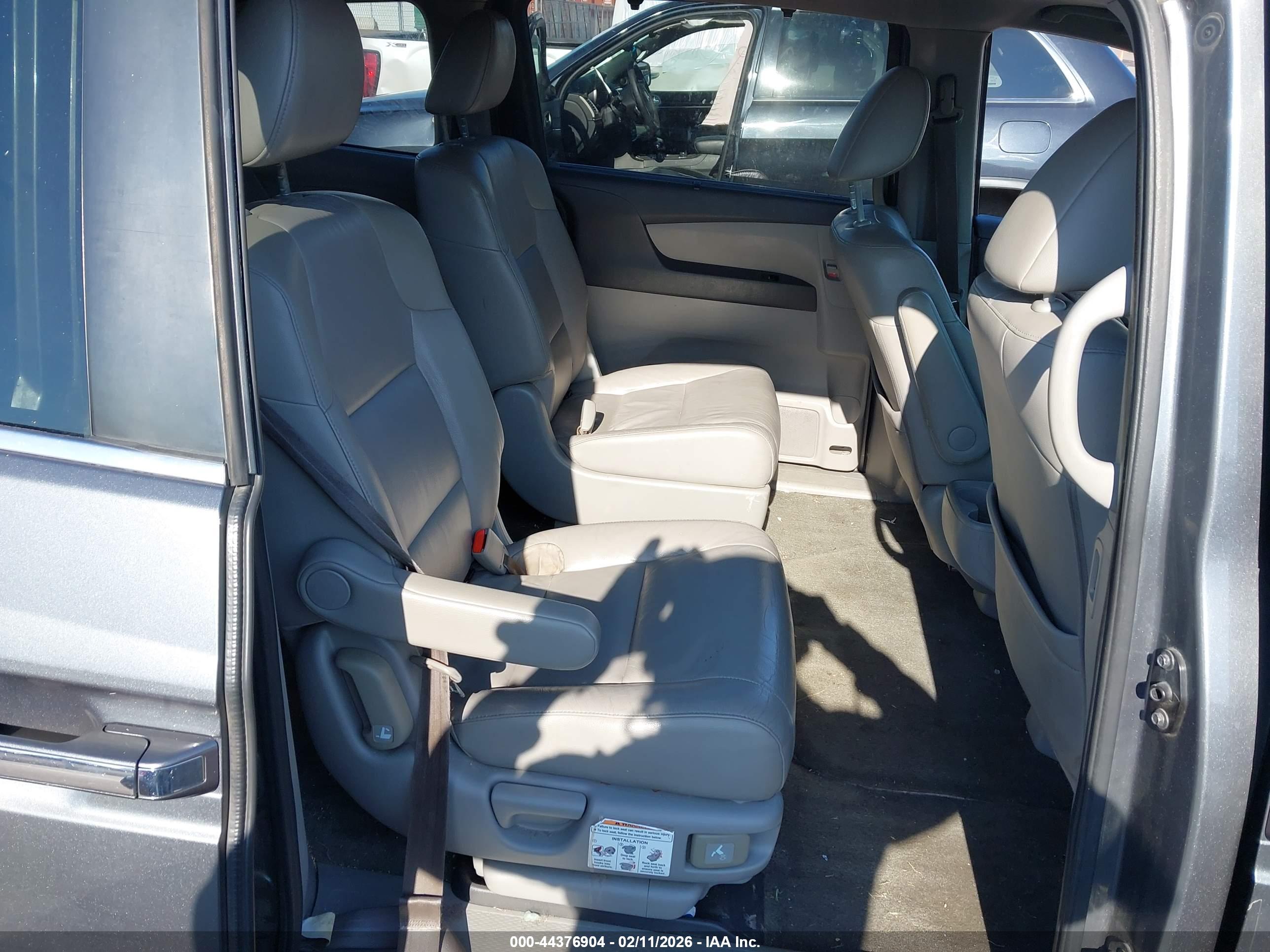 HONDA ODYSSEY image 8