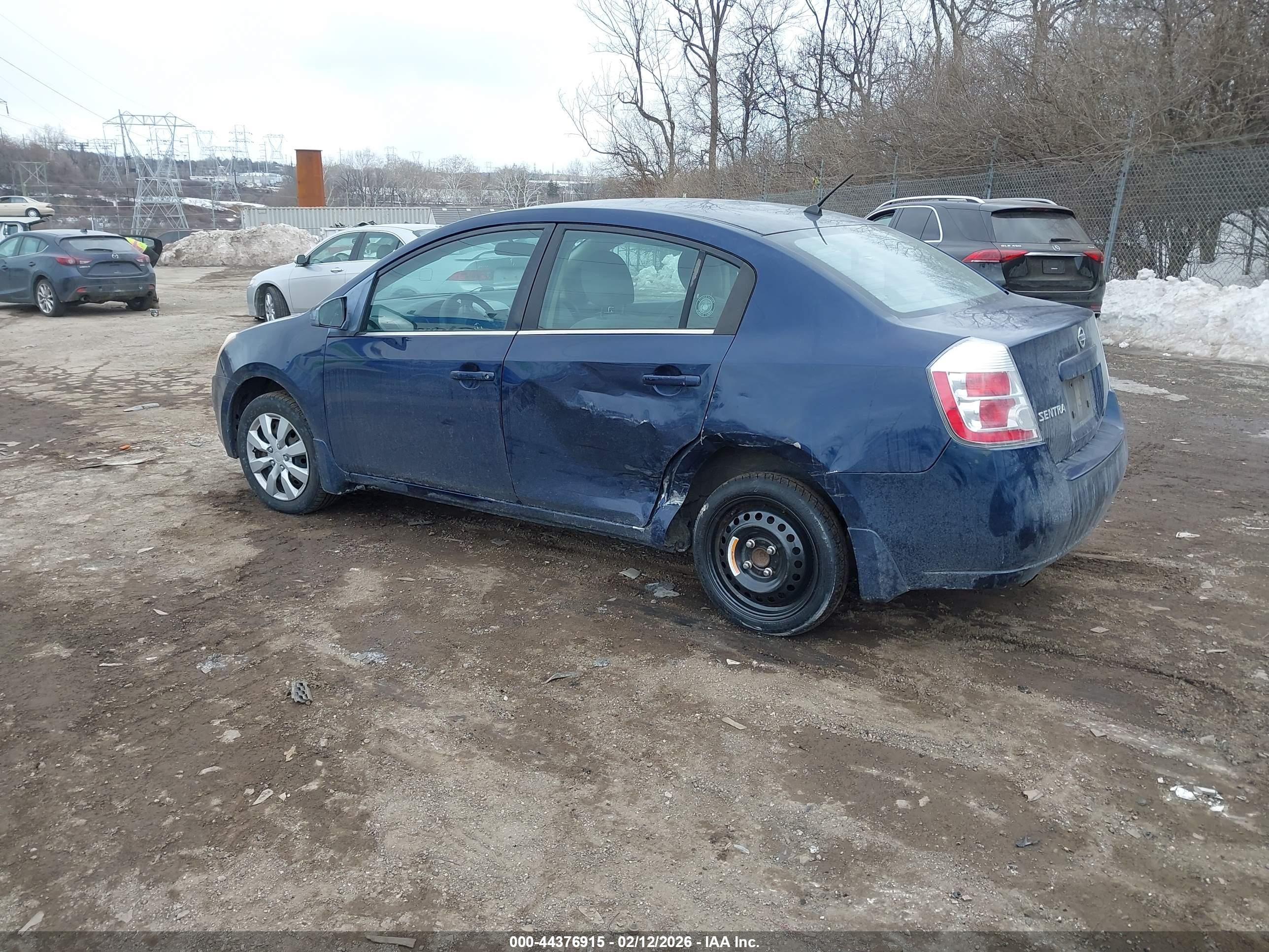 NISSAN SENTRA image 3