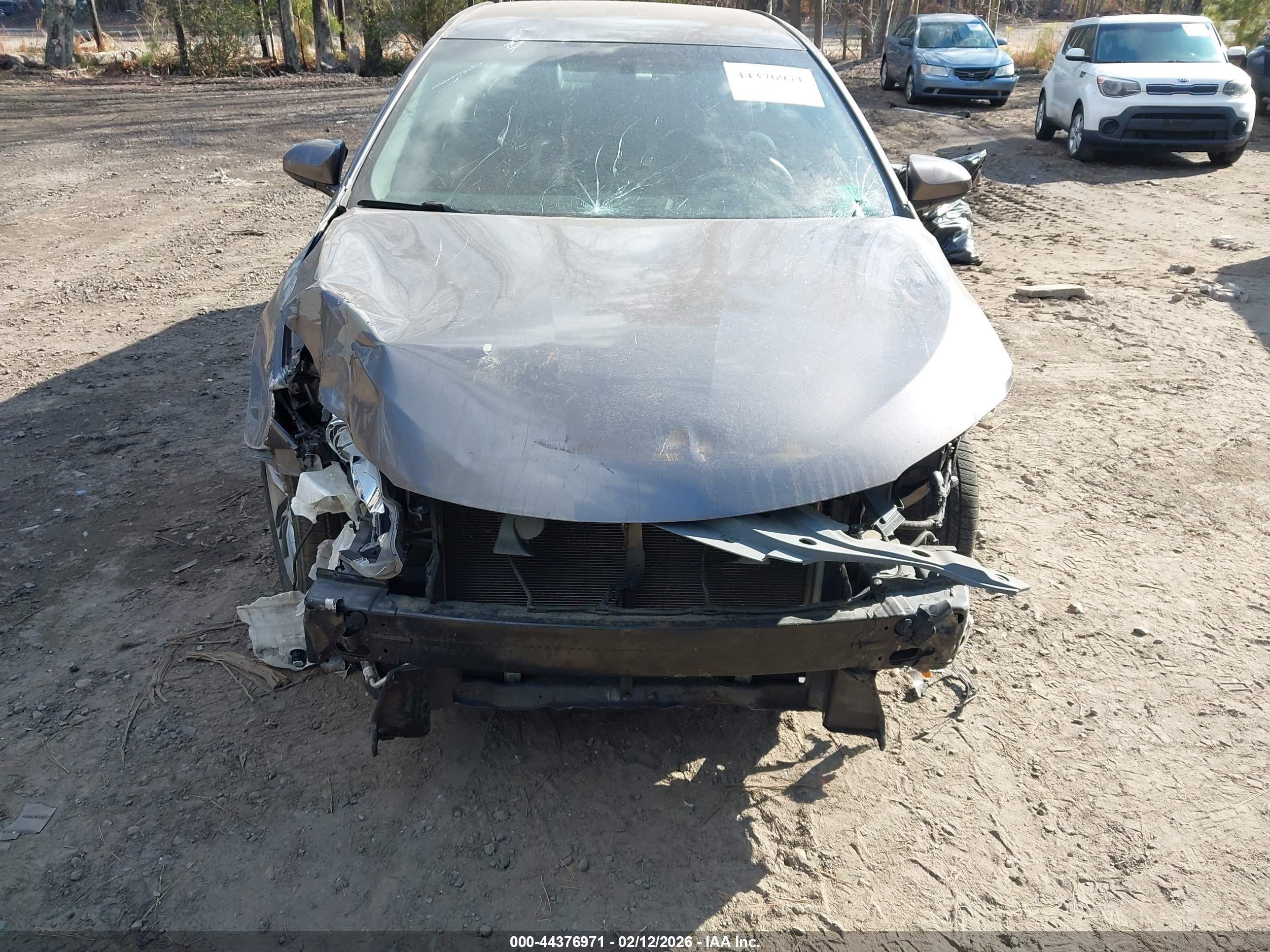 TOYOTA CAMRY image 6