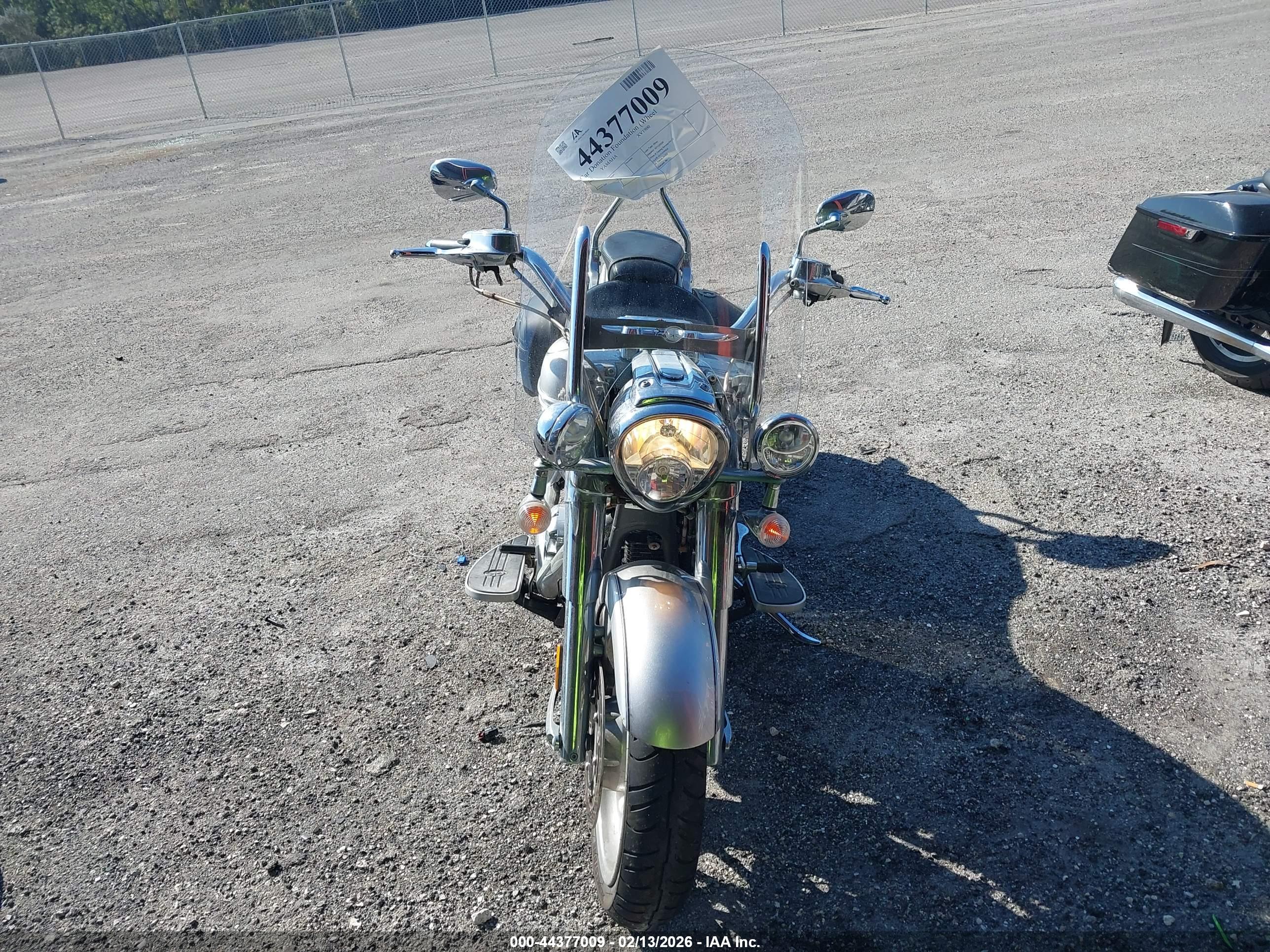 YAMAHA XV1900 image 6