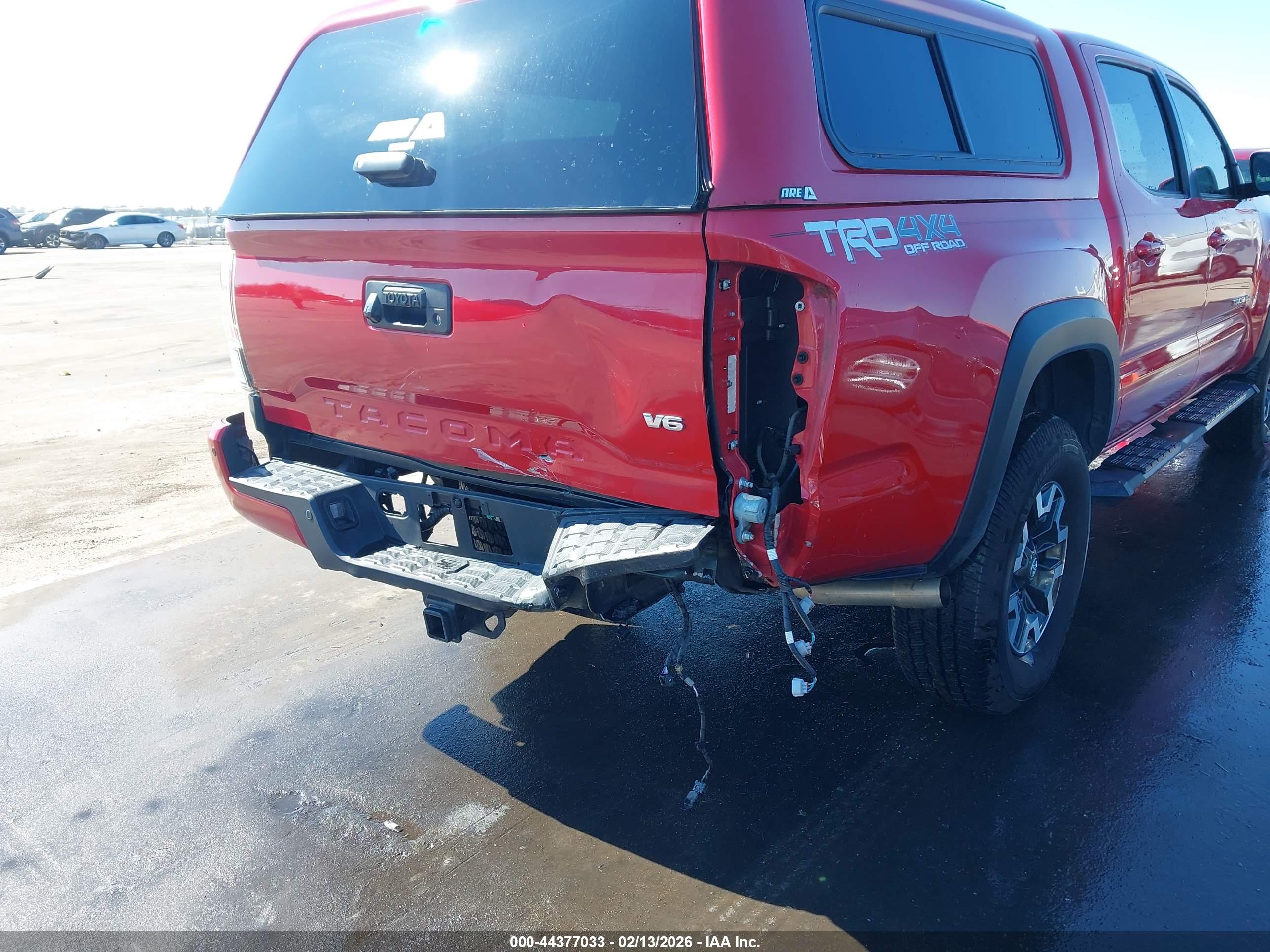 TOYOTA TACOMA image 6
