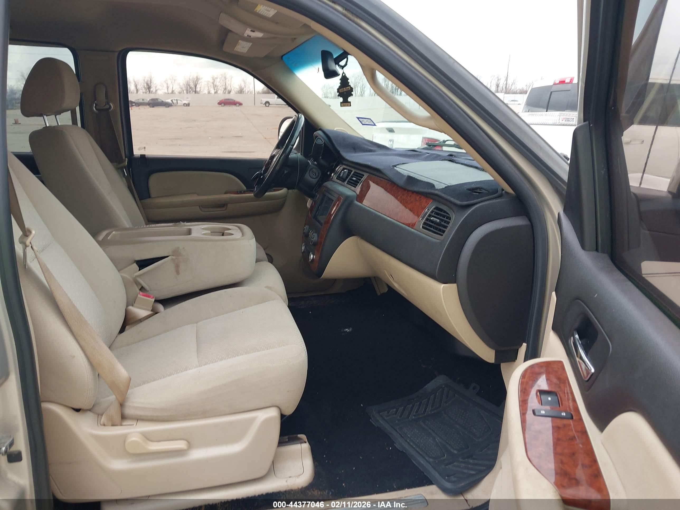 CHEVROLET AVALANCHE image 5