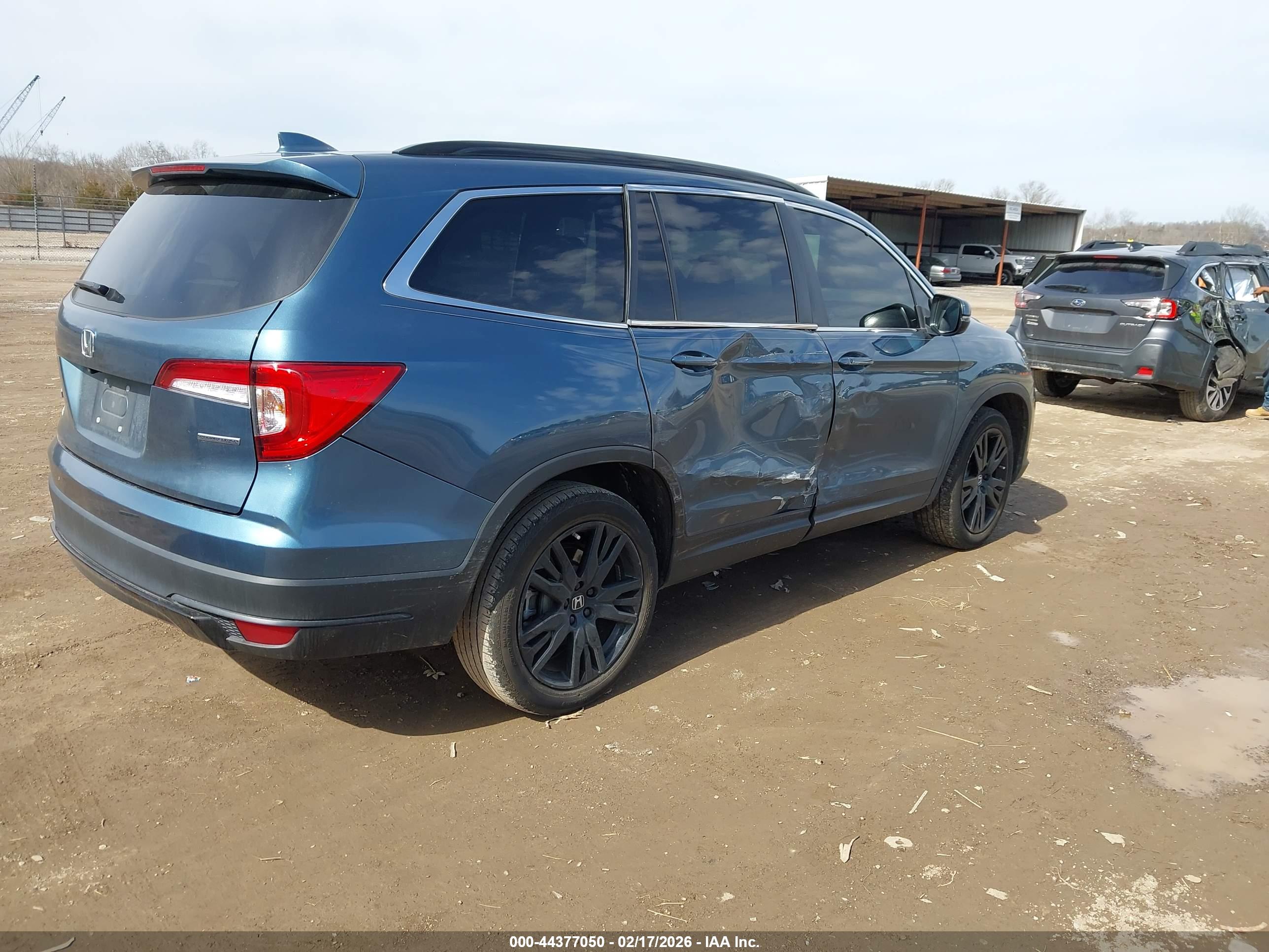 HONDA PILOT image 4