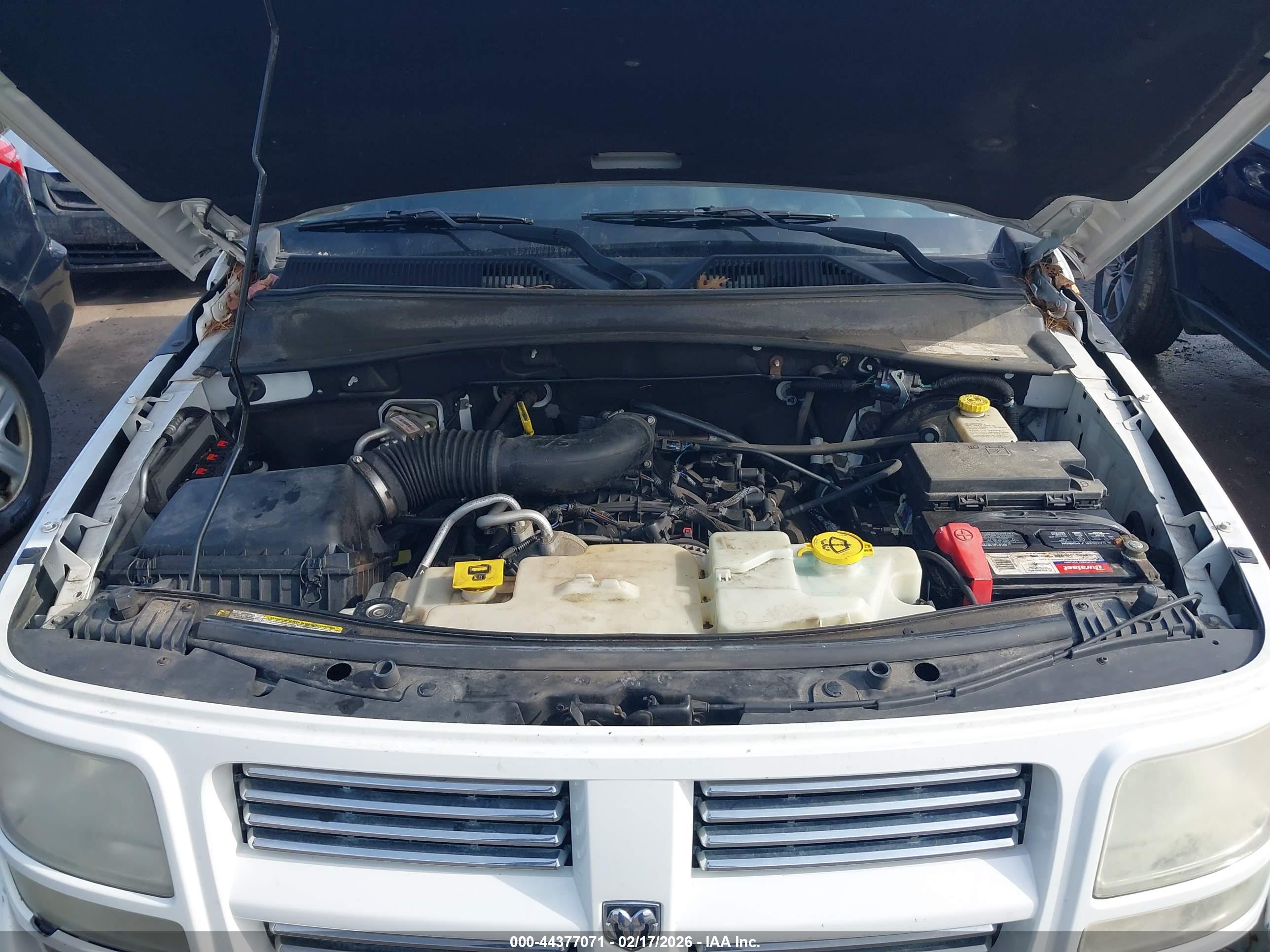 DODGE NITRO image 10