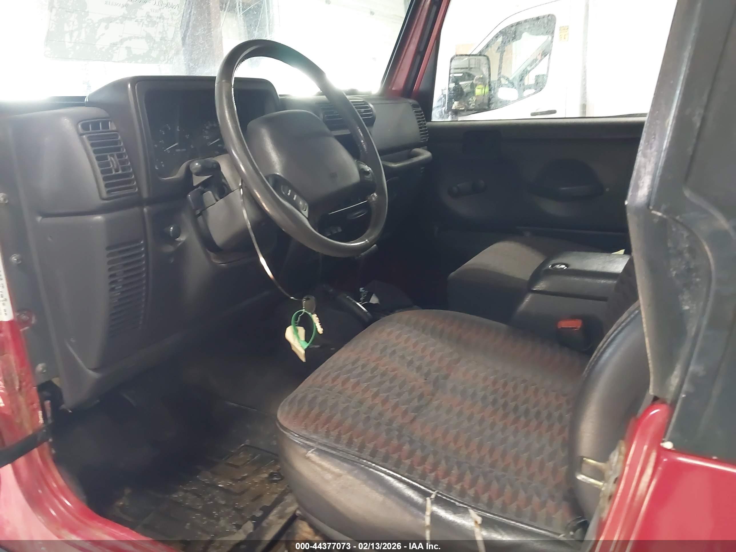 JEEP WRANGLER image 5