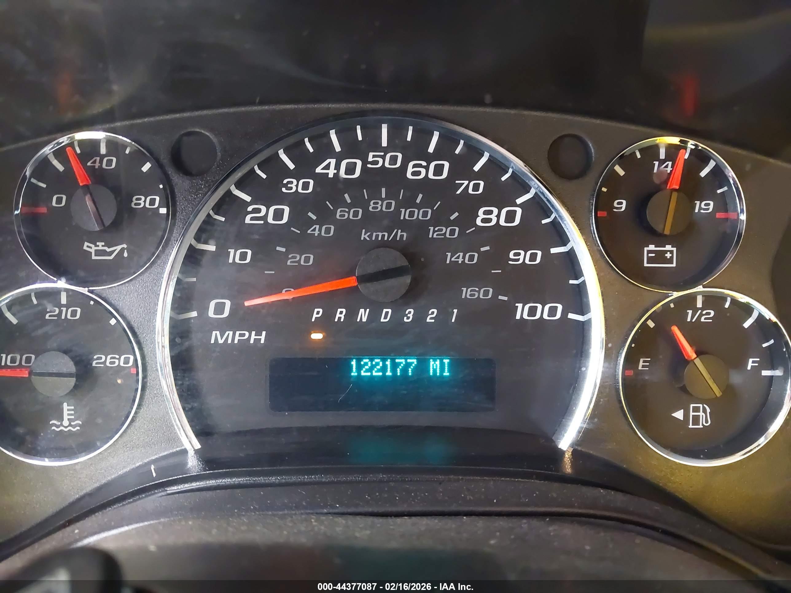 GMC SAVANA image 6