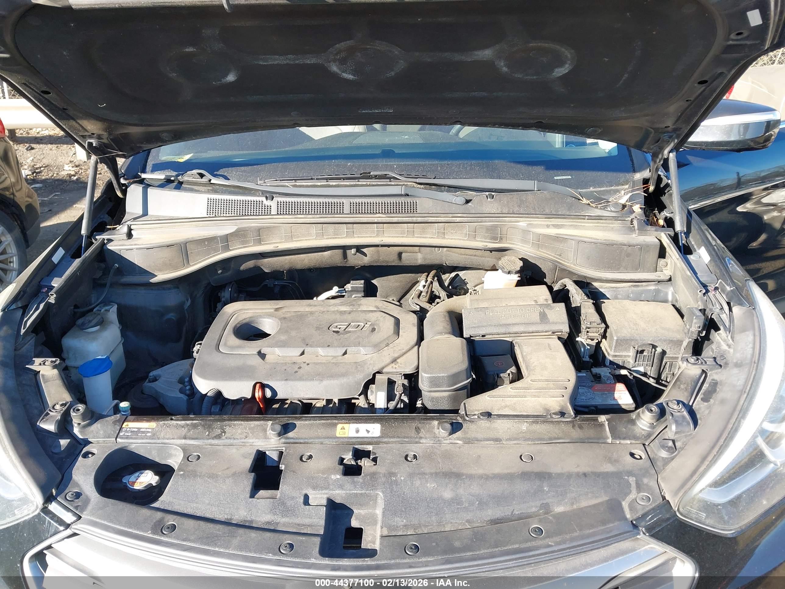 HYUNDAI SANTA image 10