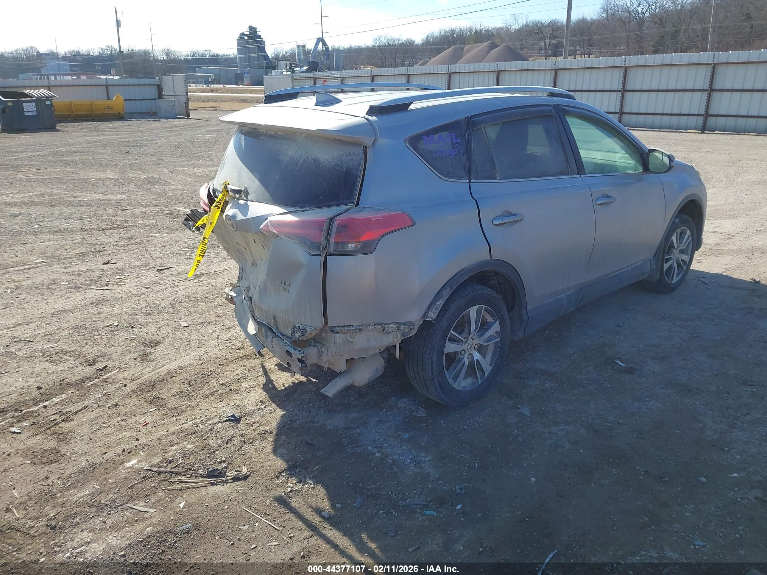 TOYOTA RAV4 image 4