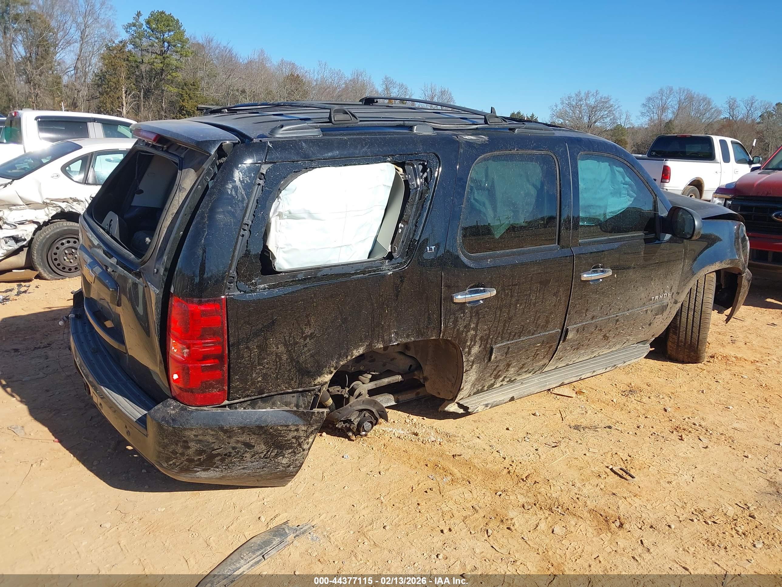 CHEVROLET TAHOE image 4